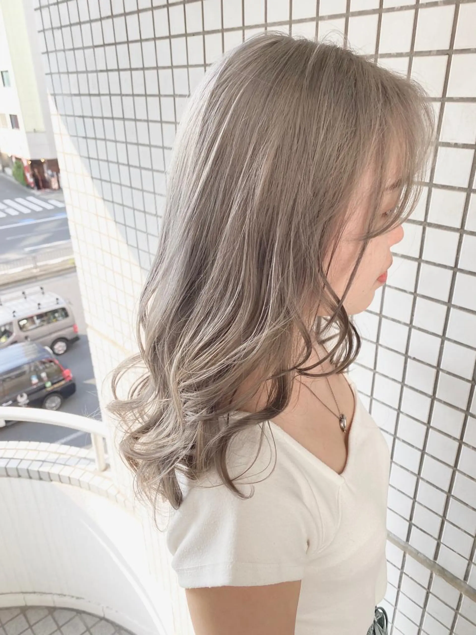 ミディアム カラー ブリーチ koheiのヘアスタイル