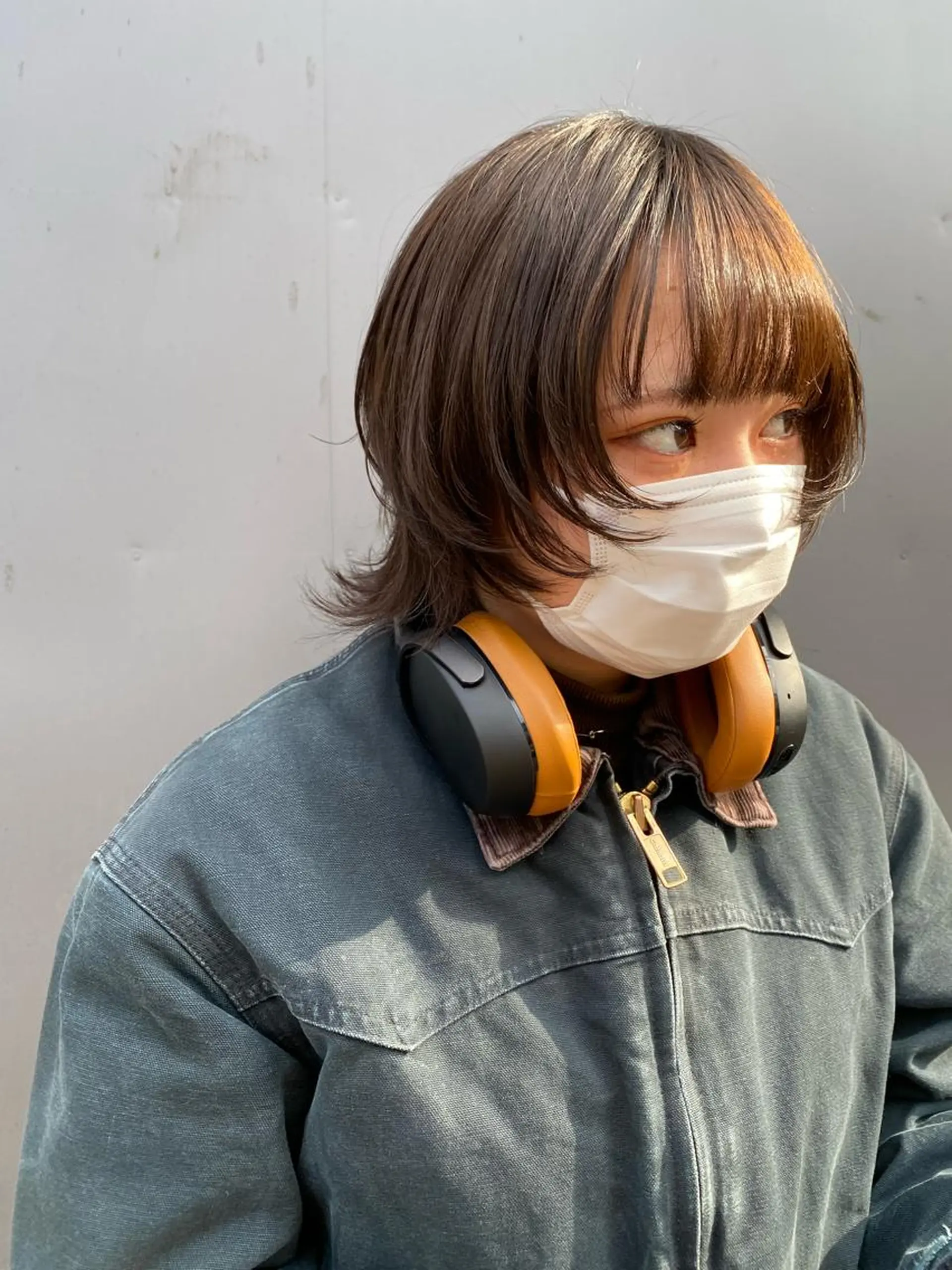 ミディアム カラー レイヤーウルフ エクステ磯部のヘアスタイル