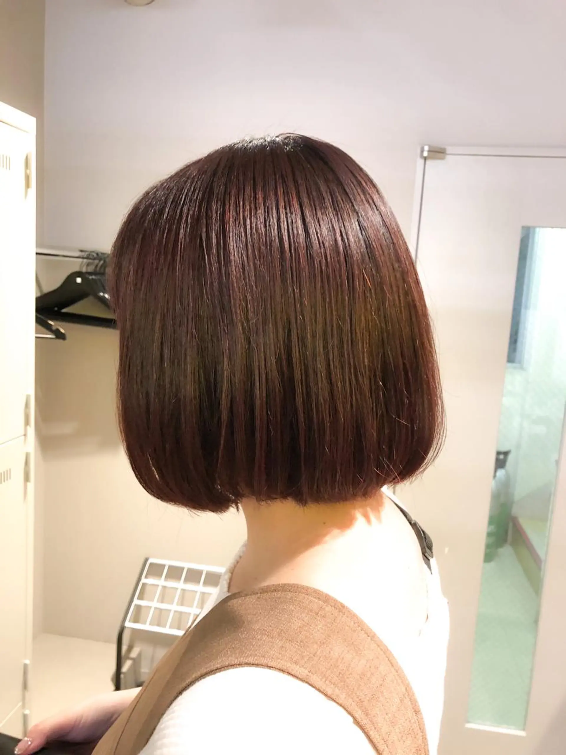 ショート カラー カット ヘアカラー ハイトーン×レイヤー カットTAKUMIのヘアスタイル