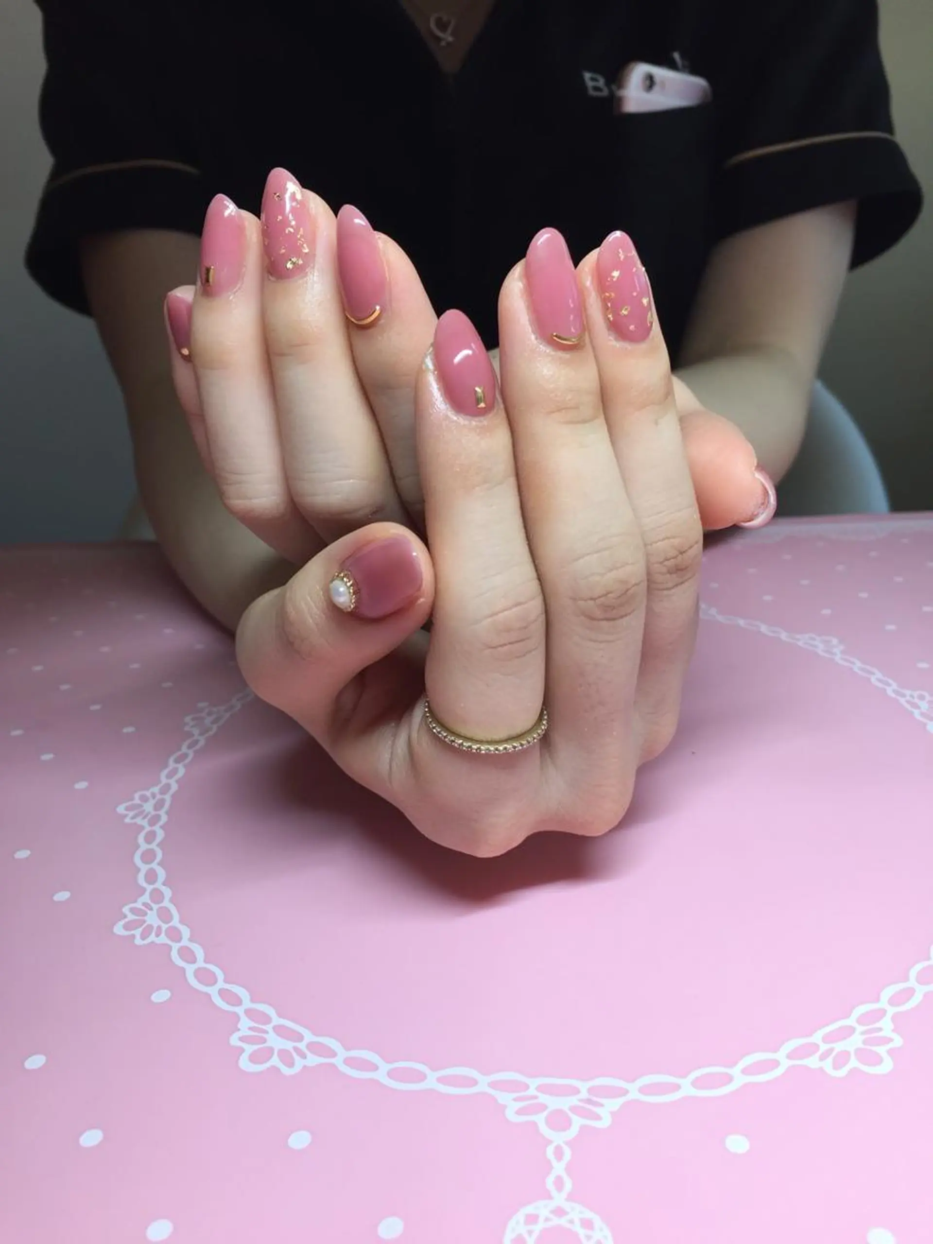 ネイル モナンジュ マツパ・眉毛専門のマツエク・マツパデザイン