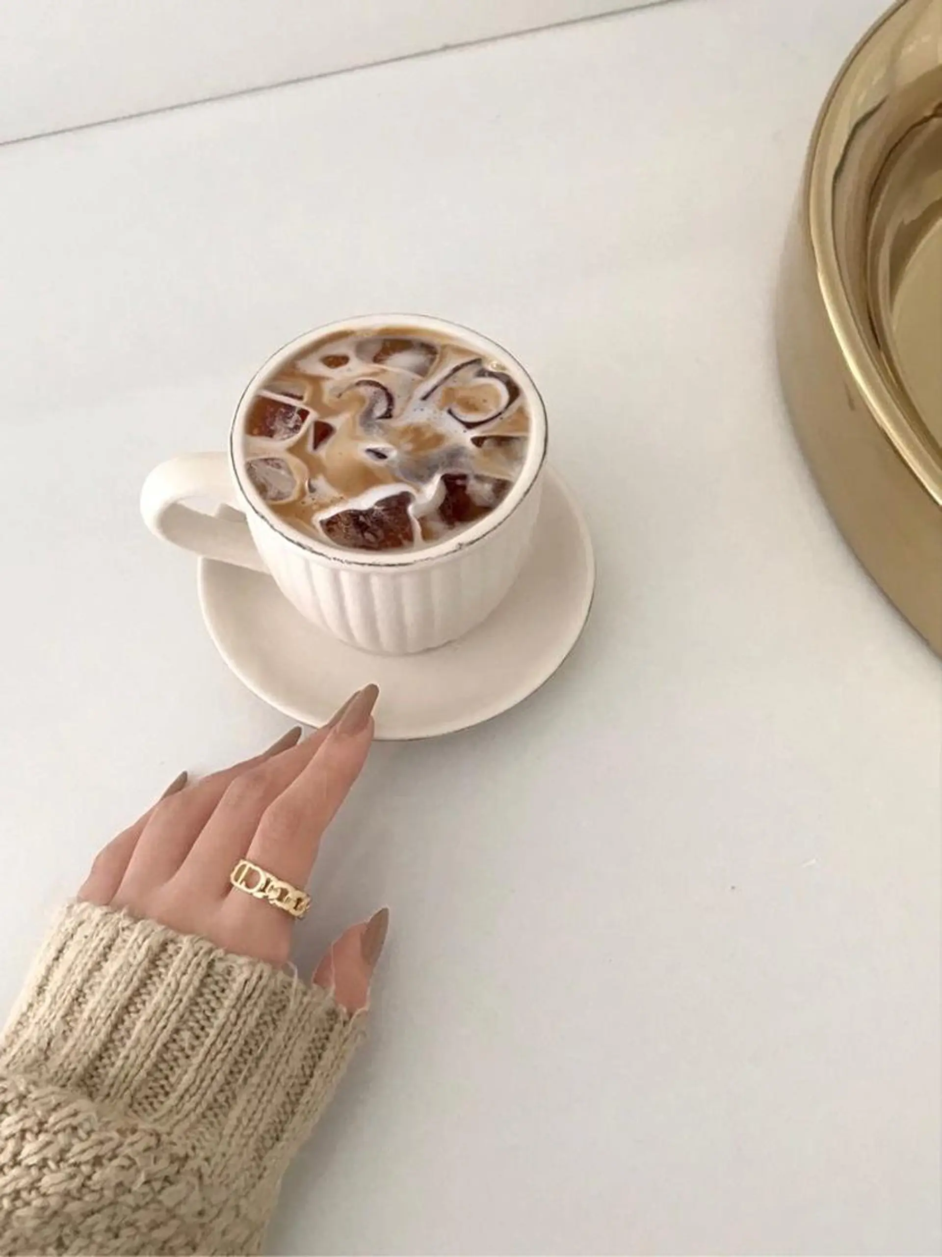 メンズ マツエク・マツパ アイブロウ Lash&brow PORTE269布施店所属・brace 竹田愛海のエステ・リラクイメージ