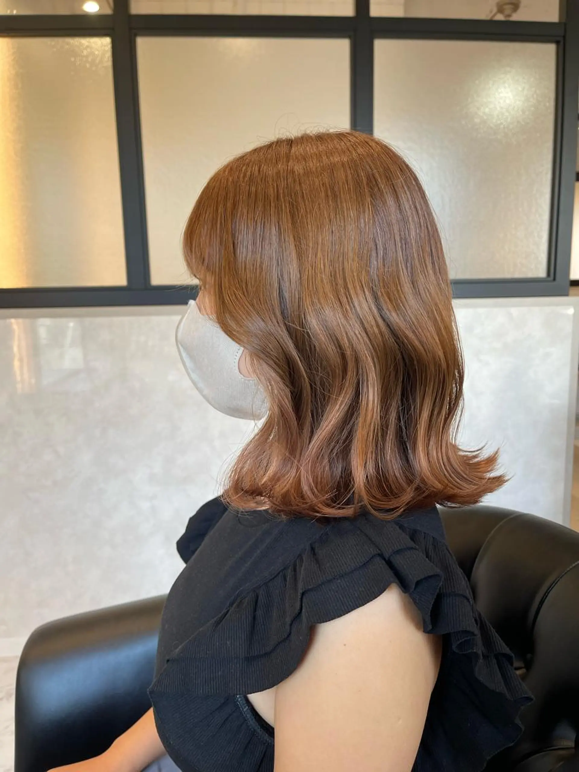 ミディアム カラー カット ヘアカラー トリートメント &chaLme   心斎橋所属・emi/髪質改善/ 韓国風/艶カラーのヘアスタイル