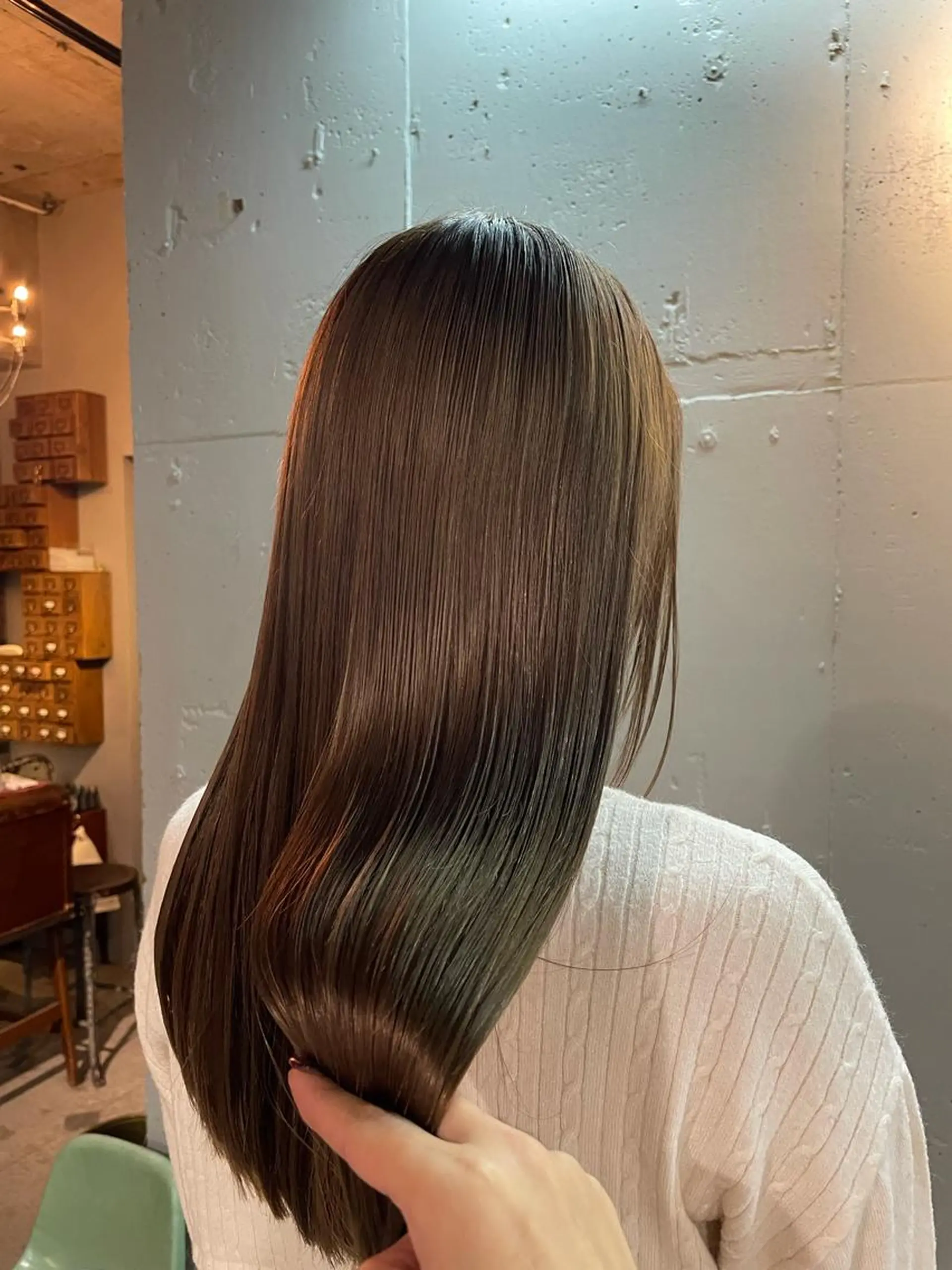 ロング カラー イルミナカラー トリートメント カット ヘアカラー トリートメント 🍀アレンジ簡単ヘア ☘️石田万里奈🍀のヘアスタイル