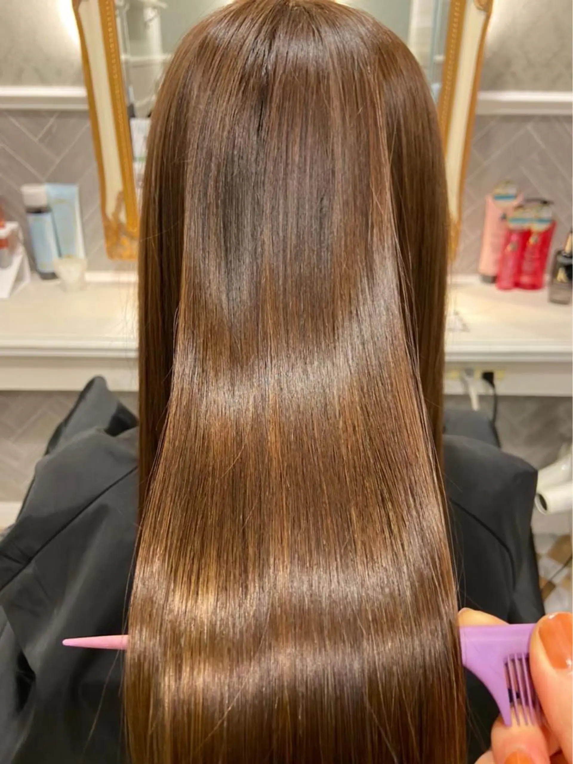 ミディアム ヘアアレンジ 縮毛矯正 トリートメント レイヤーカット /透明感カラー西田のヘアスタイル