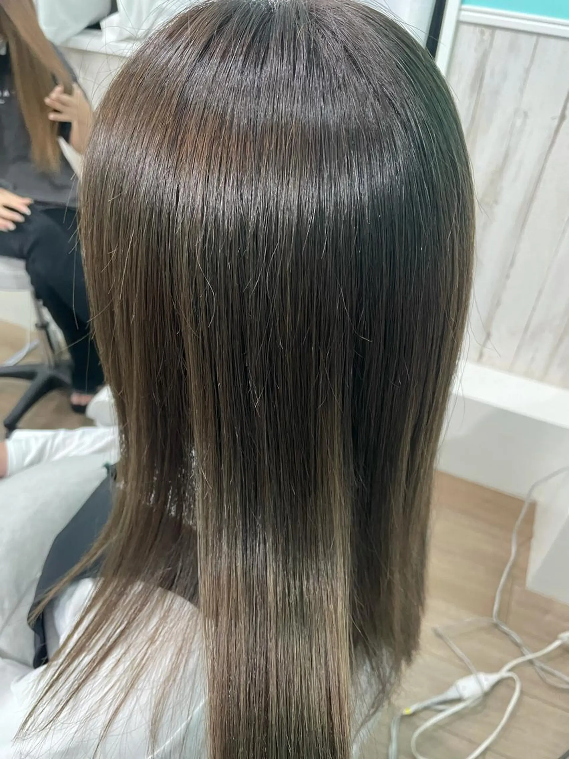 ロング ヘアカラー トリートメント 🐆アンドウ チカコ🦓のヘアスタイル