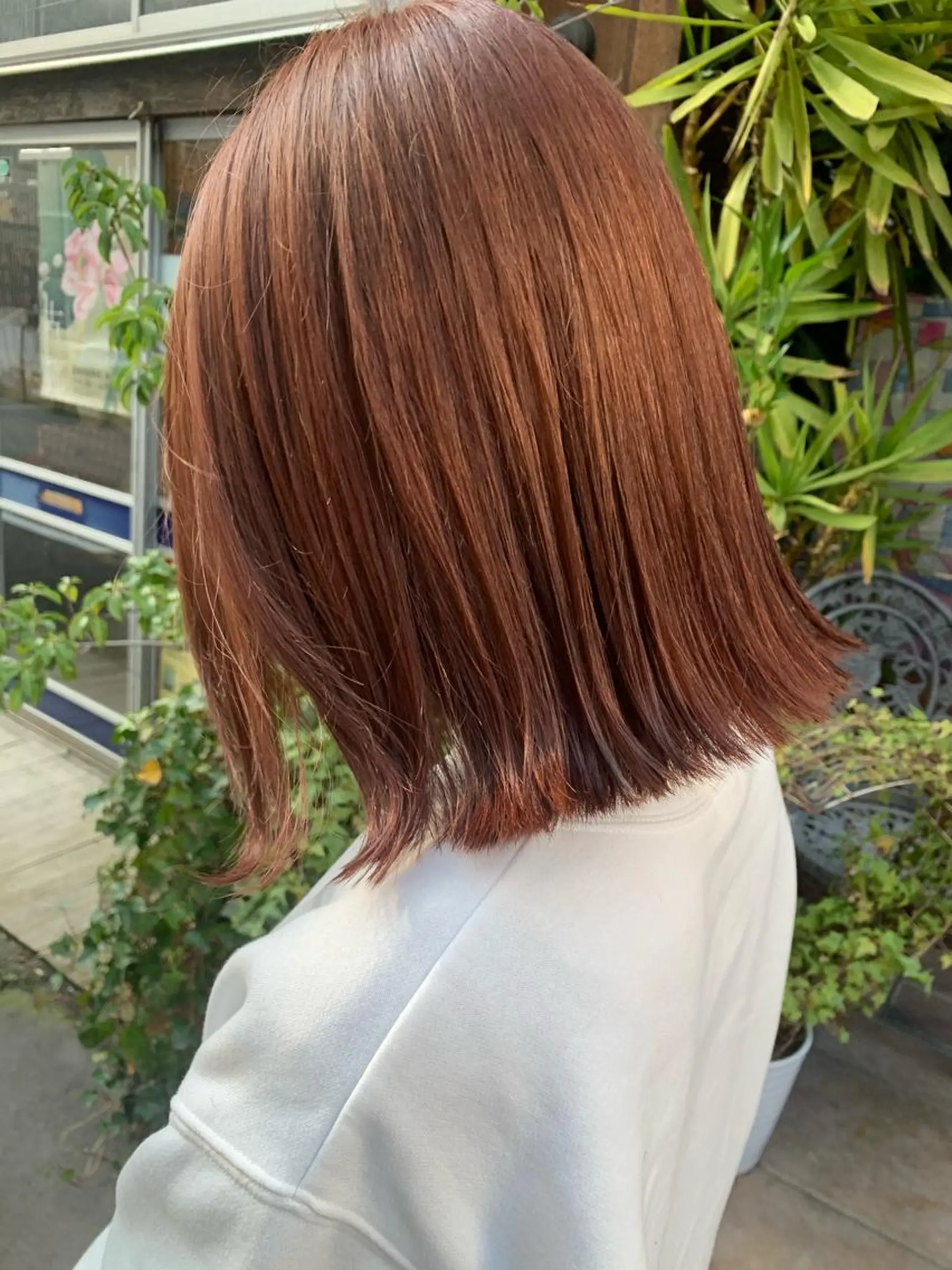 ミディアム ボブ/レイヤー/ ショートcovo代表のヘアスタイル