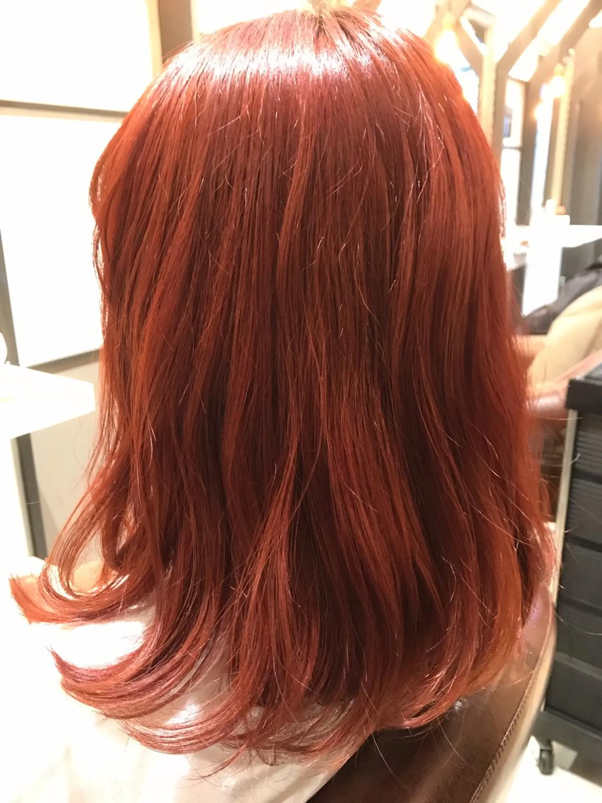 セミロング カラー ヘアカラー トリートメント Avery SHINのヘアスタイル