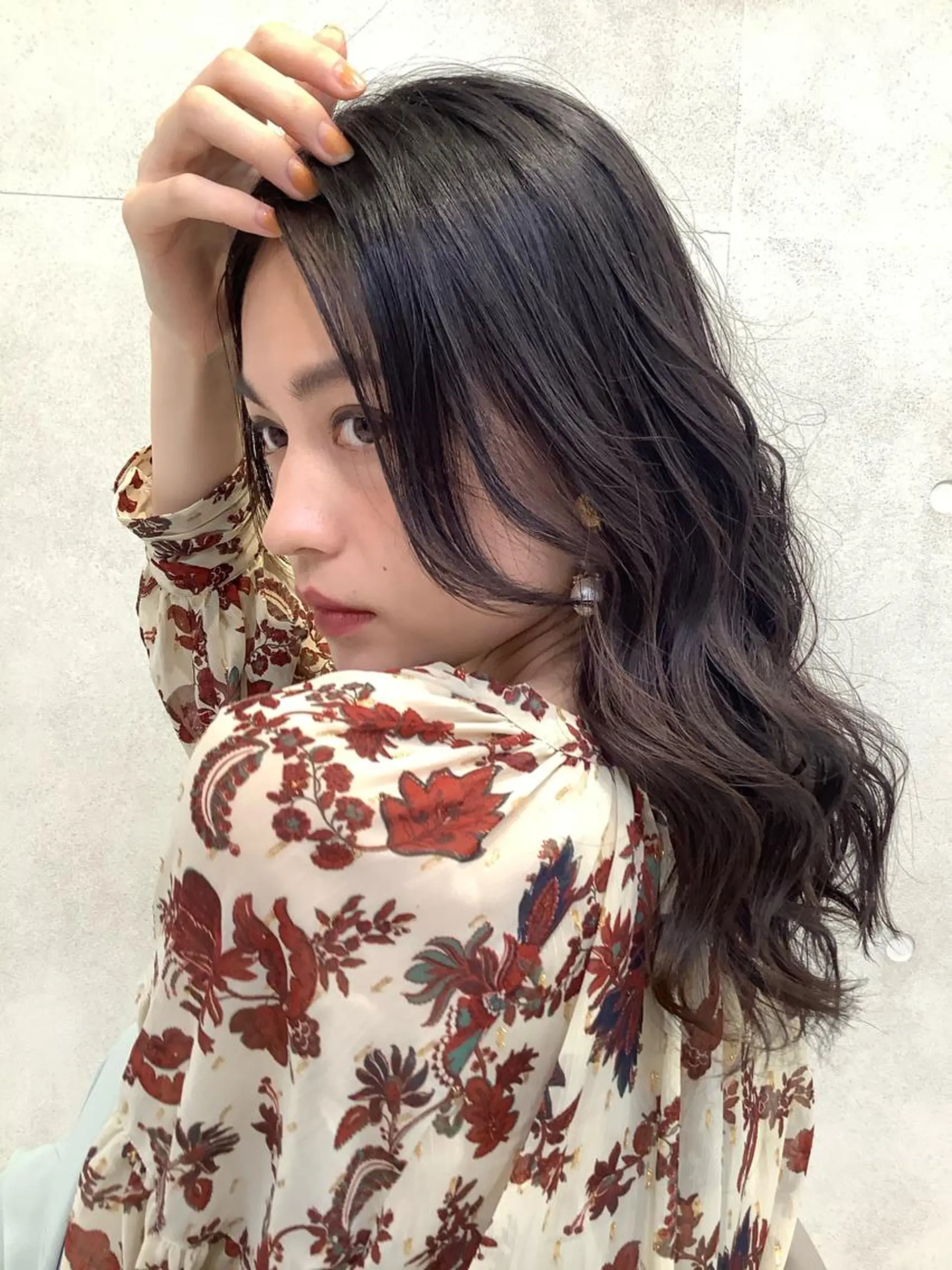 ロング カラー 透明感カラーブリーチ 🌼シゲモトアヤ🌼のヘアスタイル