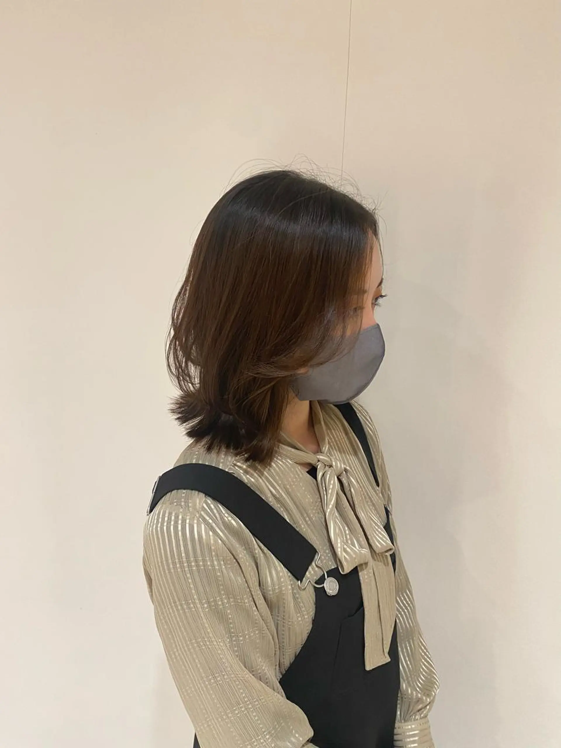 ミディアム くびれヘア レイヤーカット 谷田部 千鶴のヘアスタイル