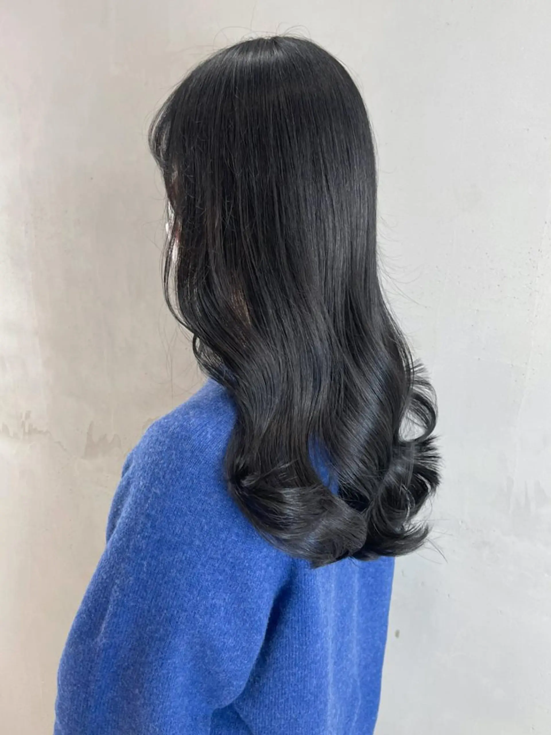 セミロング ITbyALBUM 中野店のヘアスタイル