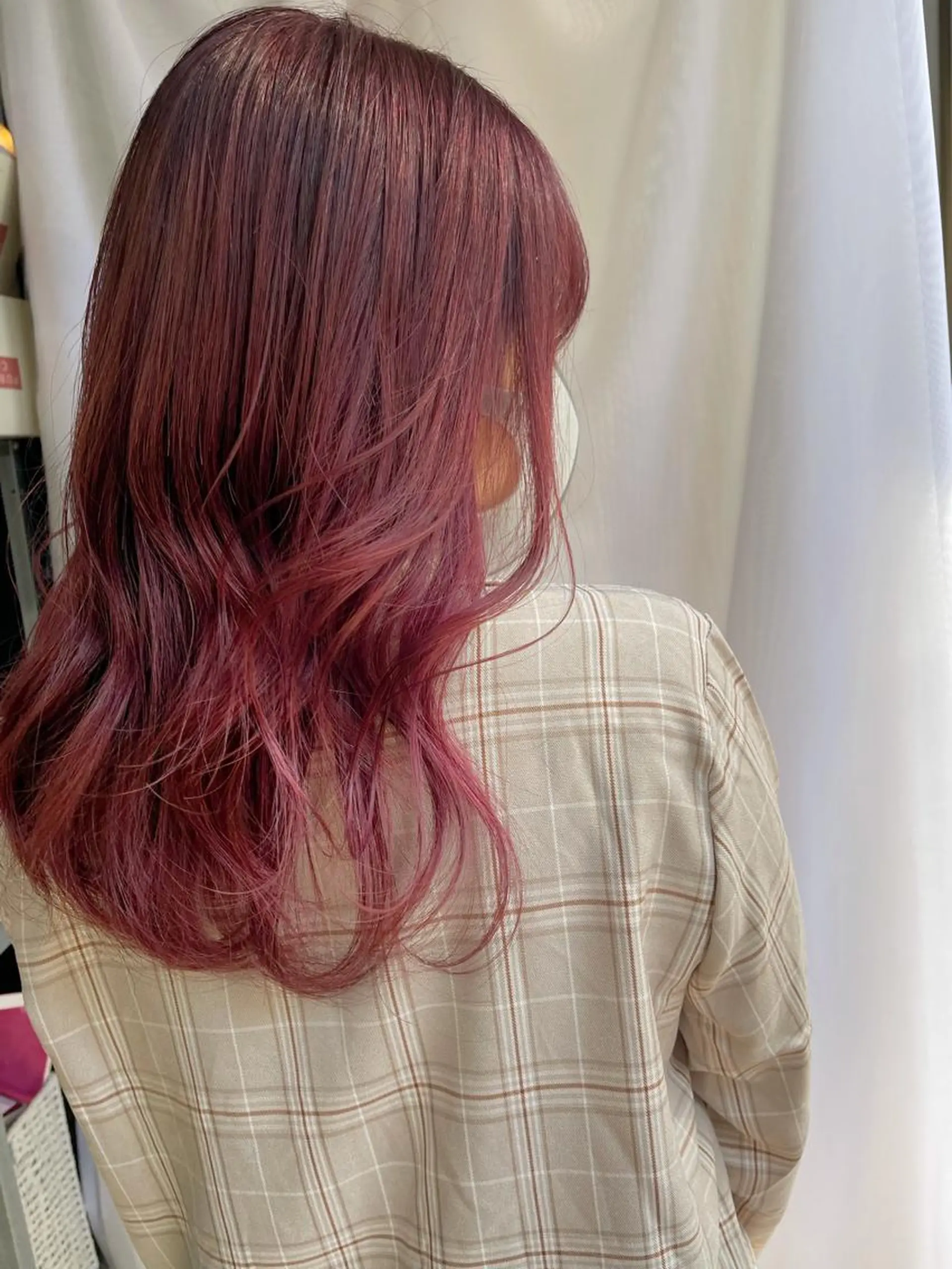 セミロング ヘアカラー Peyp所属・早瀬裕之 パーマのヘアスタイル