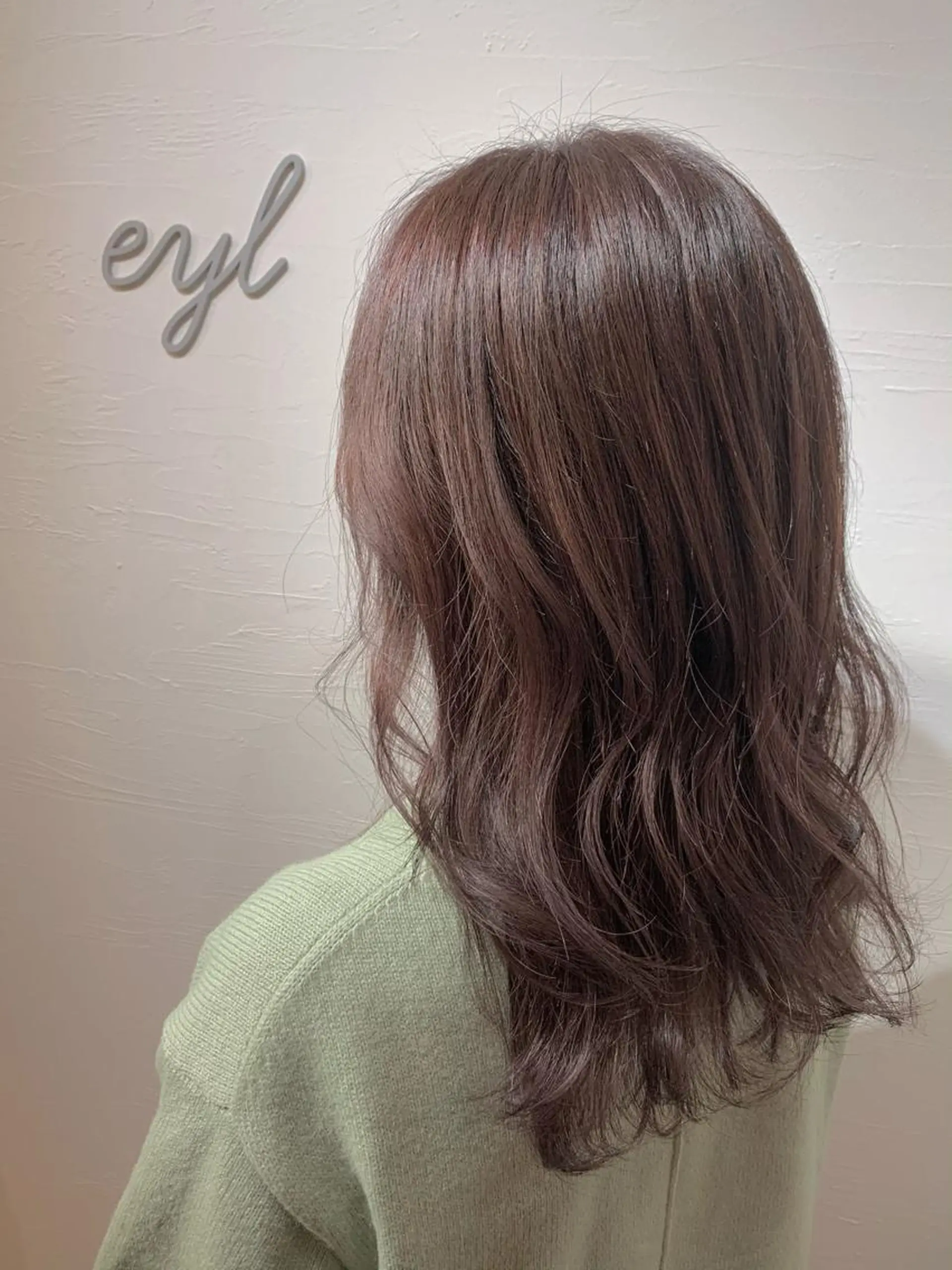 セミロング カラー イルミナカラー ピンクカラー 💎赤み消しカラー 特化型デザイナー💎のヘアスタイル