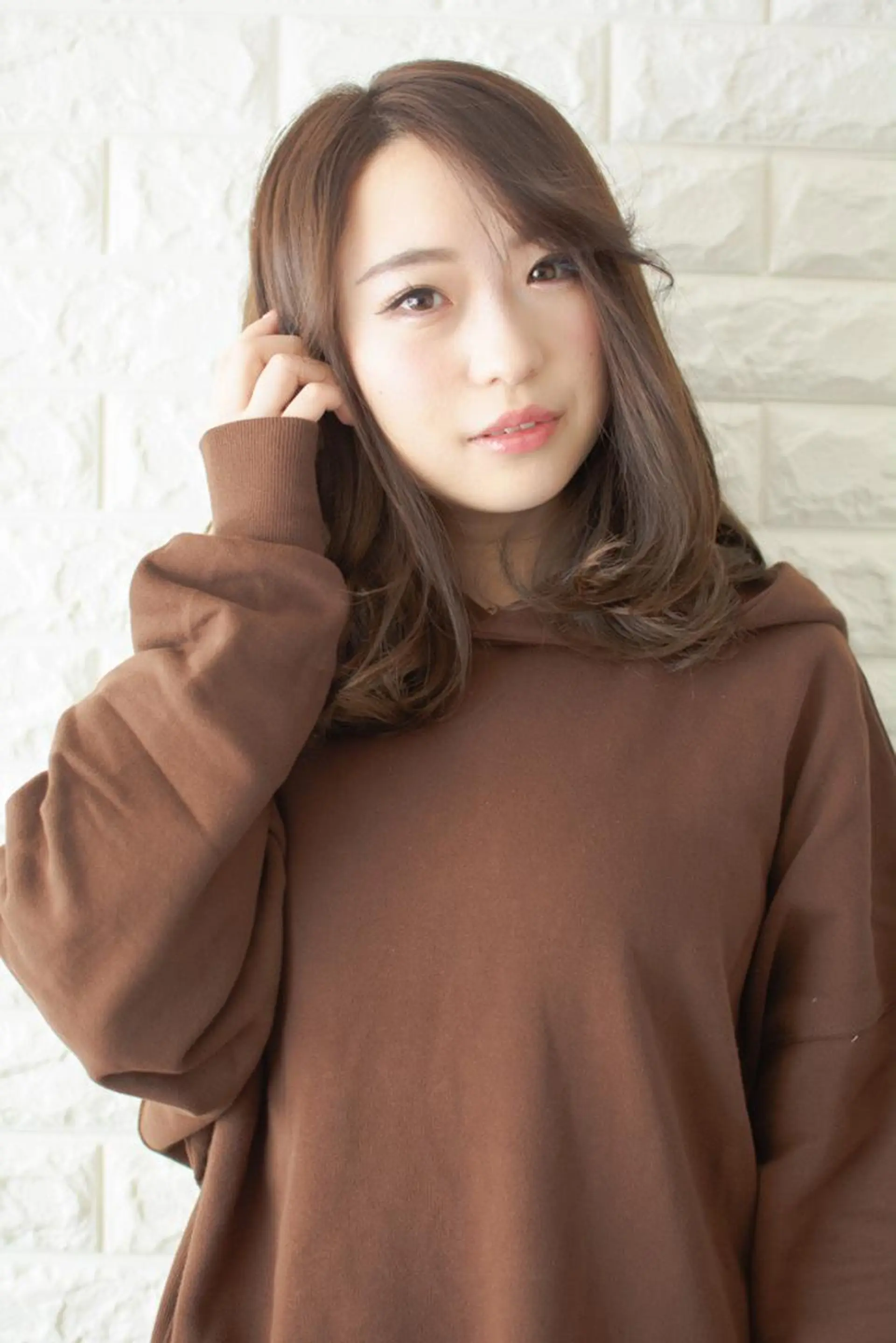 セミロング カラー ショートボブ ベージュカラー ブルーカラー ブルージュ グレージュ 撮影モデル 斉藤 正敏のその他イメージ