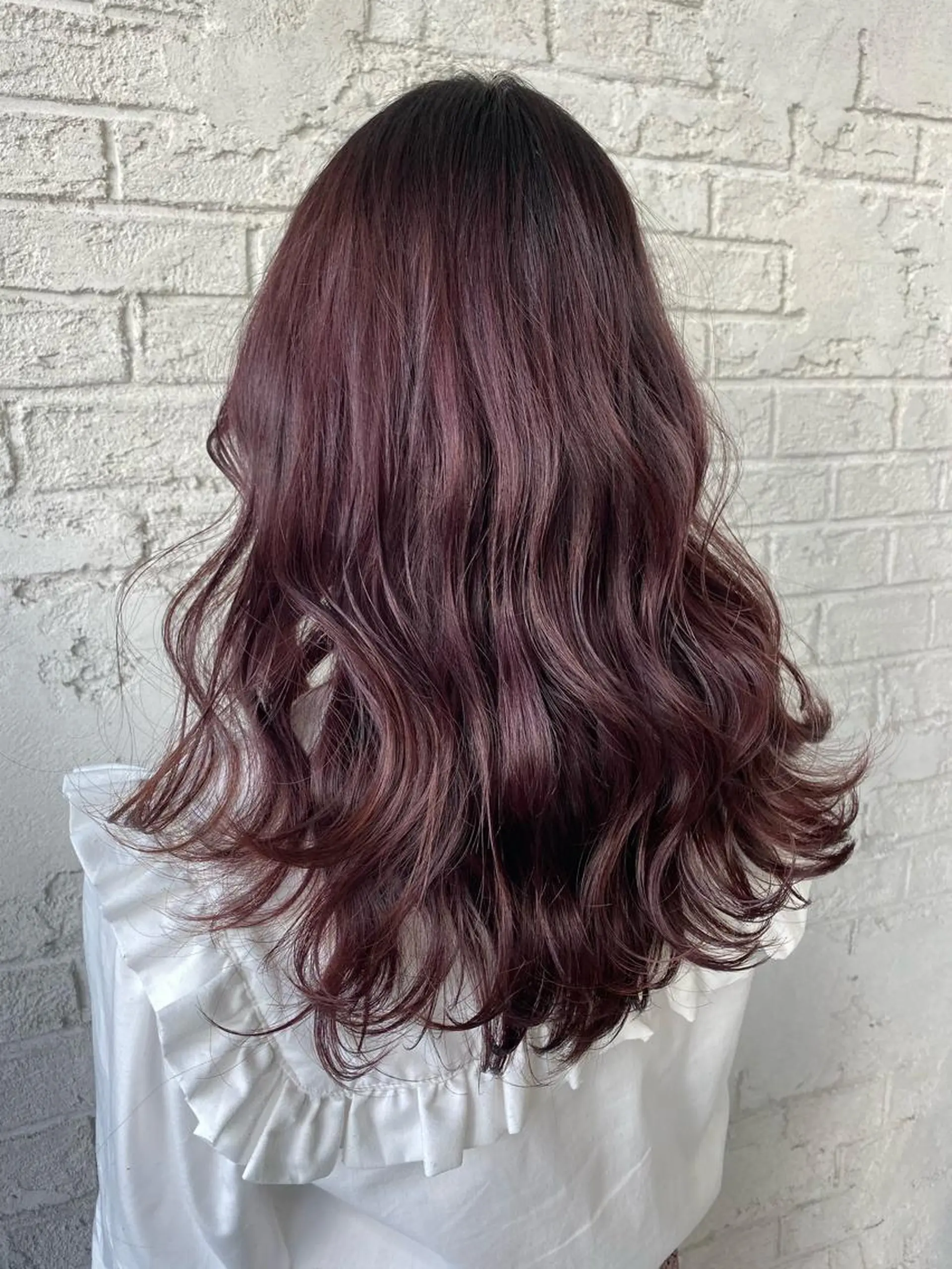 ロング カラー オリーブ/アッシュ やわらか透明感カラーのヘアスタイル