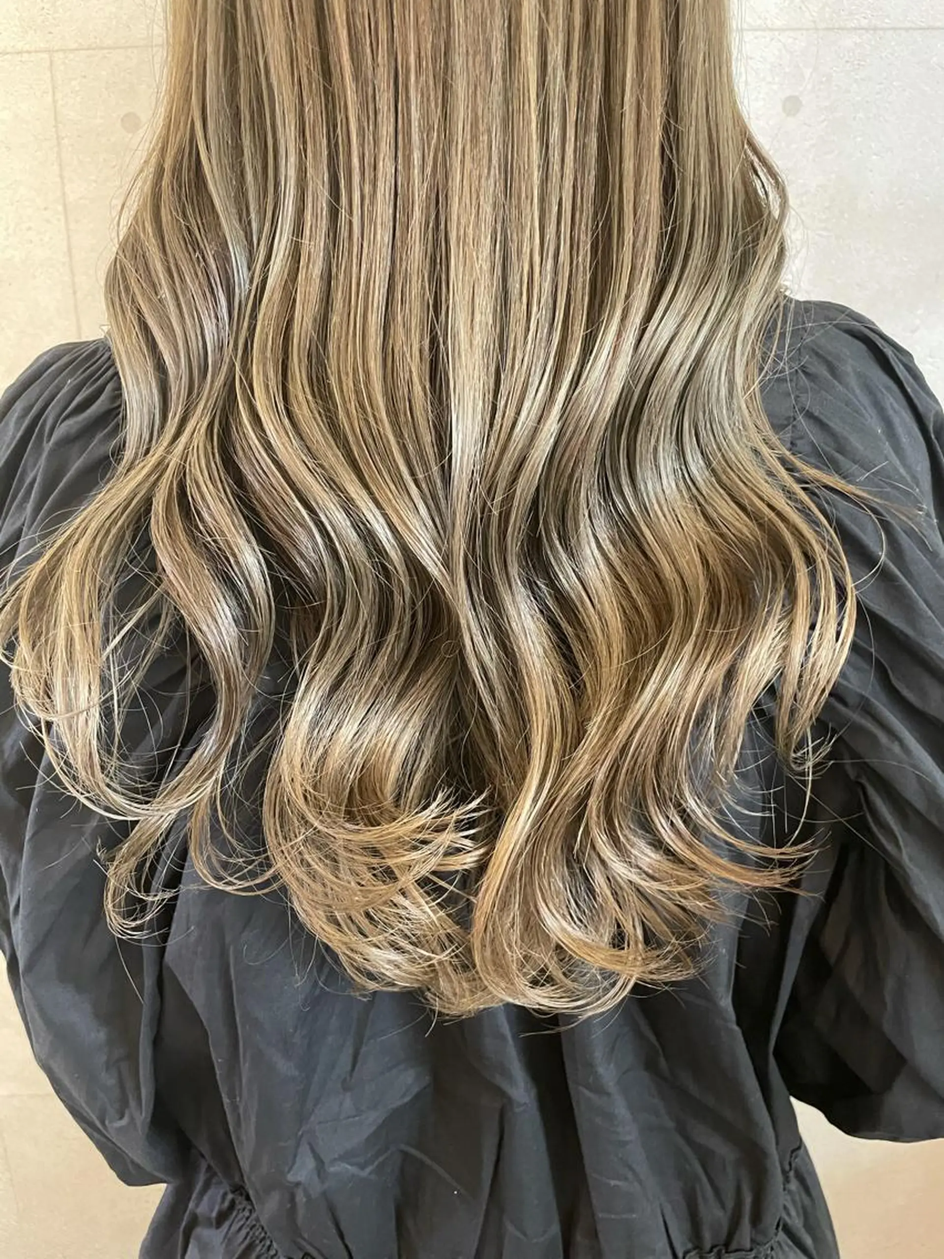 カラー 石渡このみ 🍊レイヤーカットのヘアスタイル