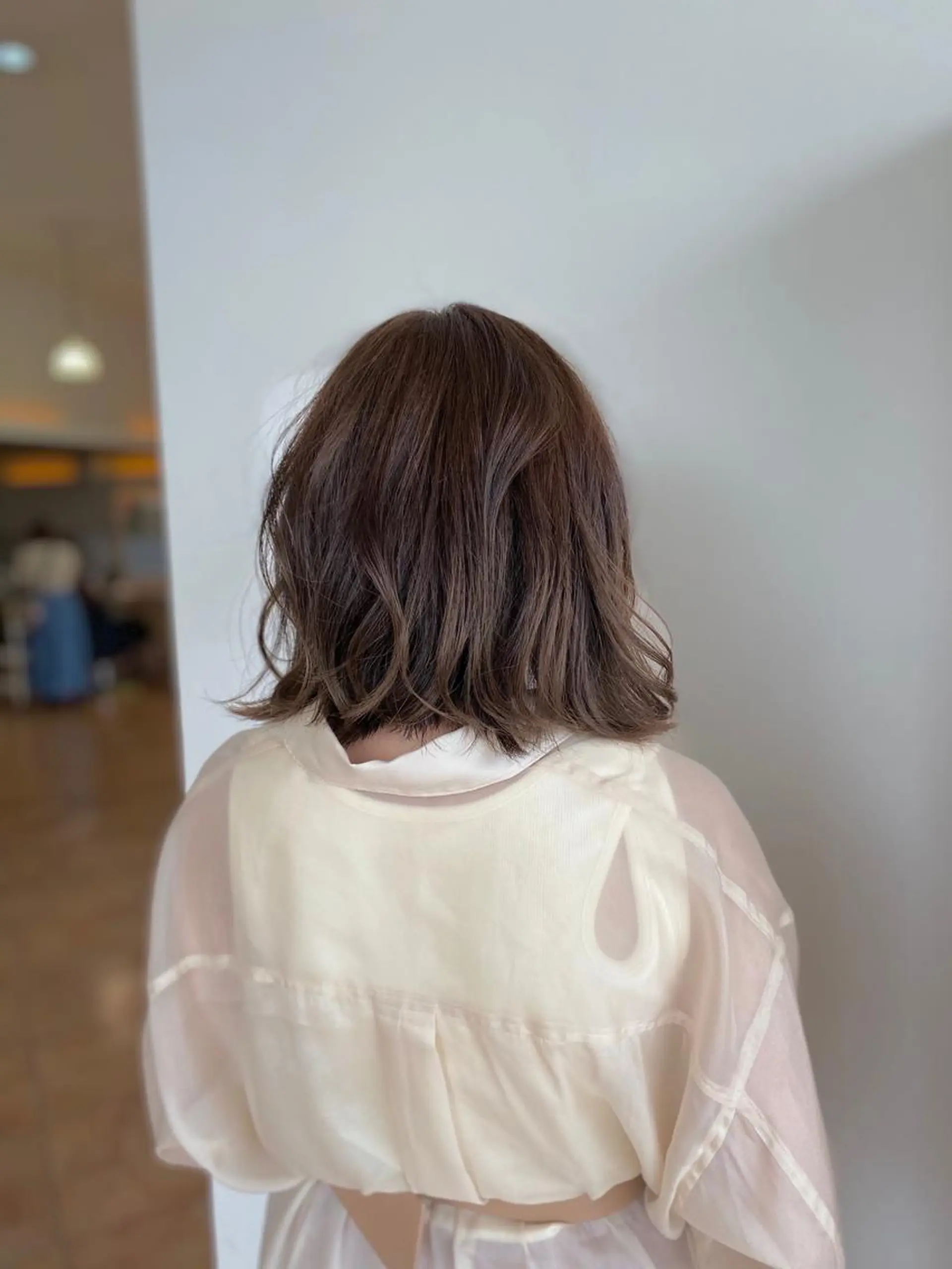 ミディアム カラー アッシュ グラデーションカラー トリートメント 井内 亮次のヘアスタイル