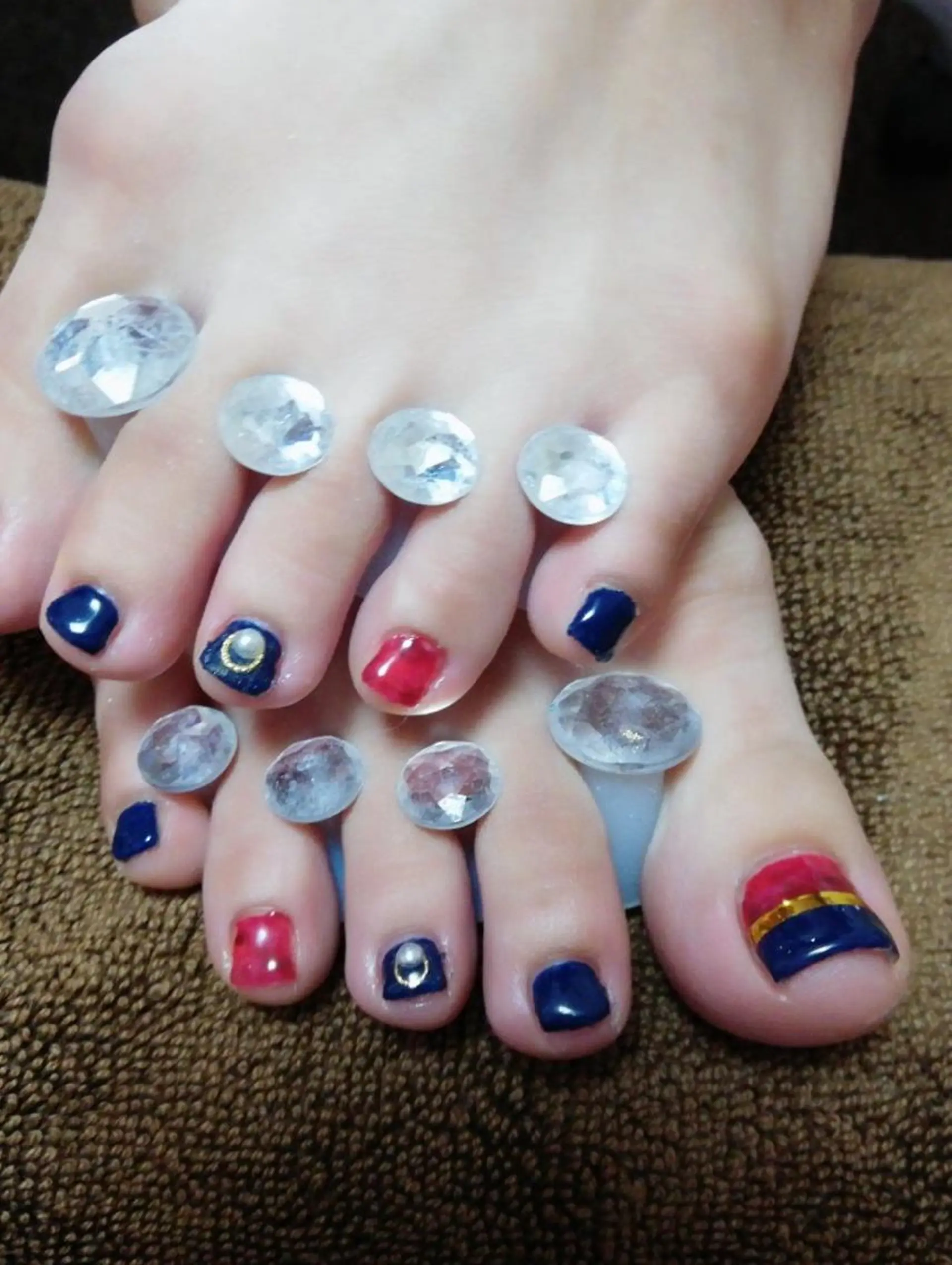 ネイル ネイビー 赤色 フットネイル Nail Salon macherieのネイルデザイン