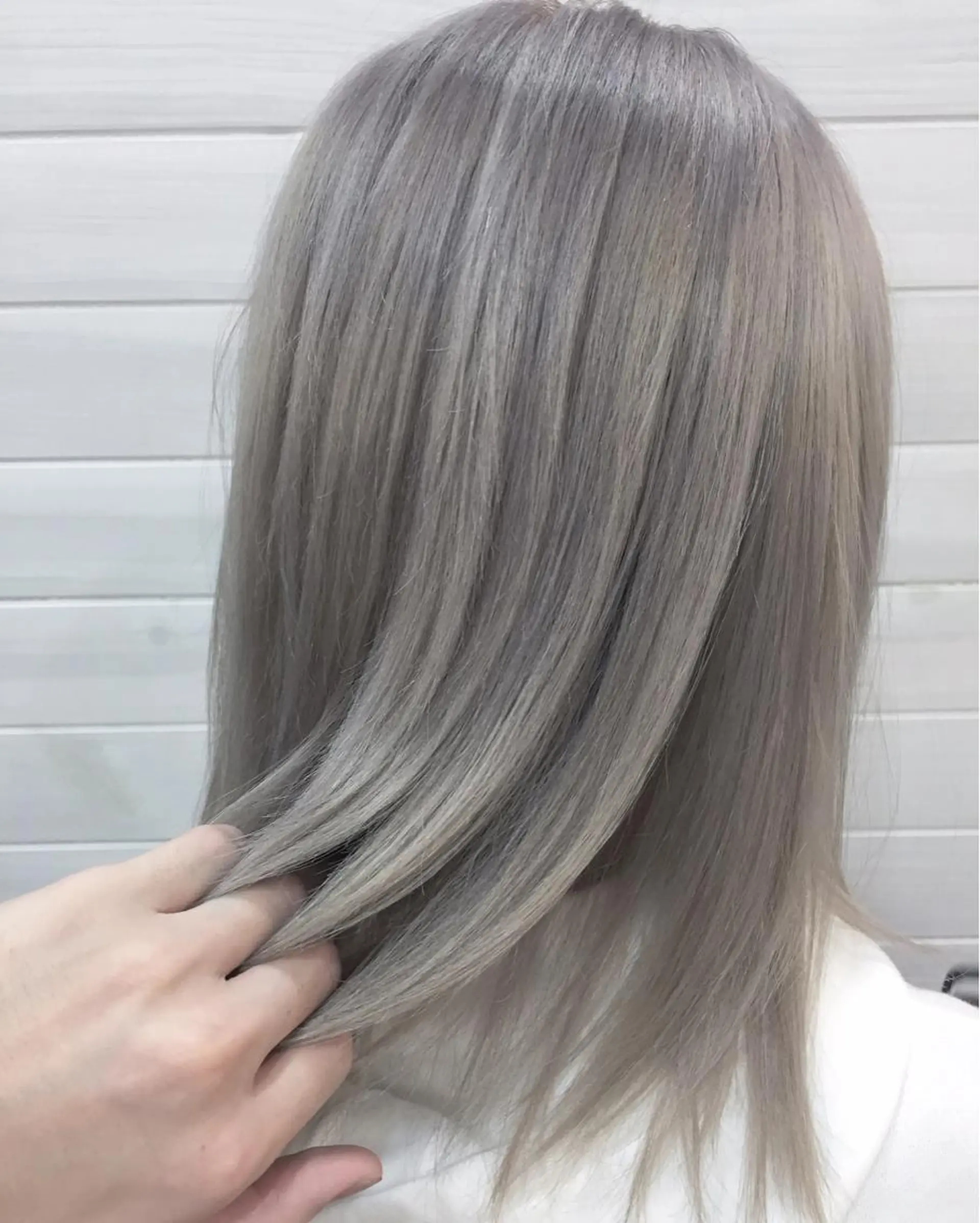 ミディアム カラー 北間 寛哉のヘアスタイル