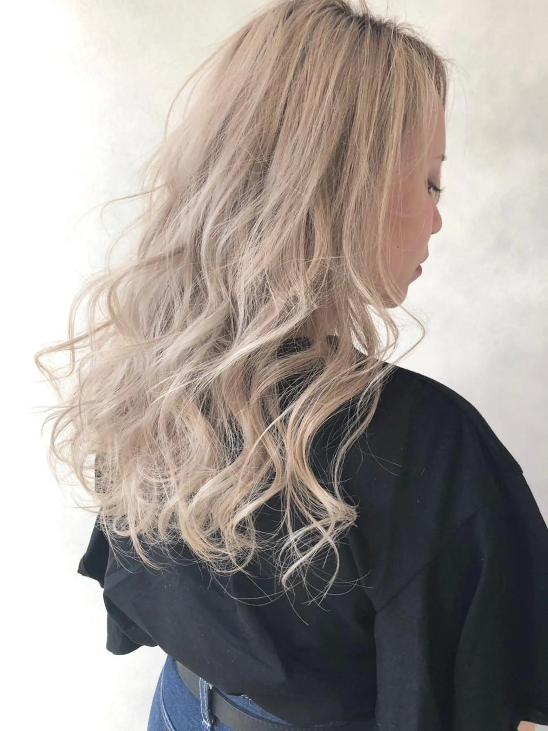 ロング 外国人風カラー ヘアカラー トリートメント 小澤大輔 YOLO hairのヘアスタイル