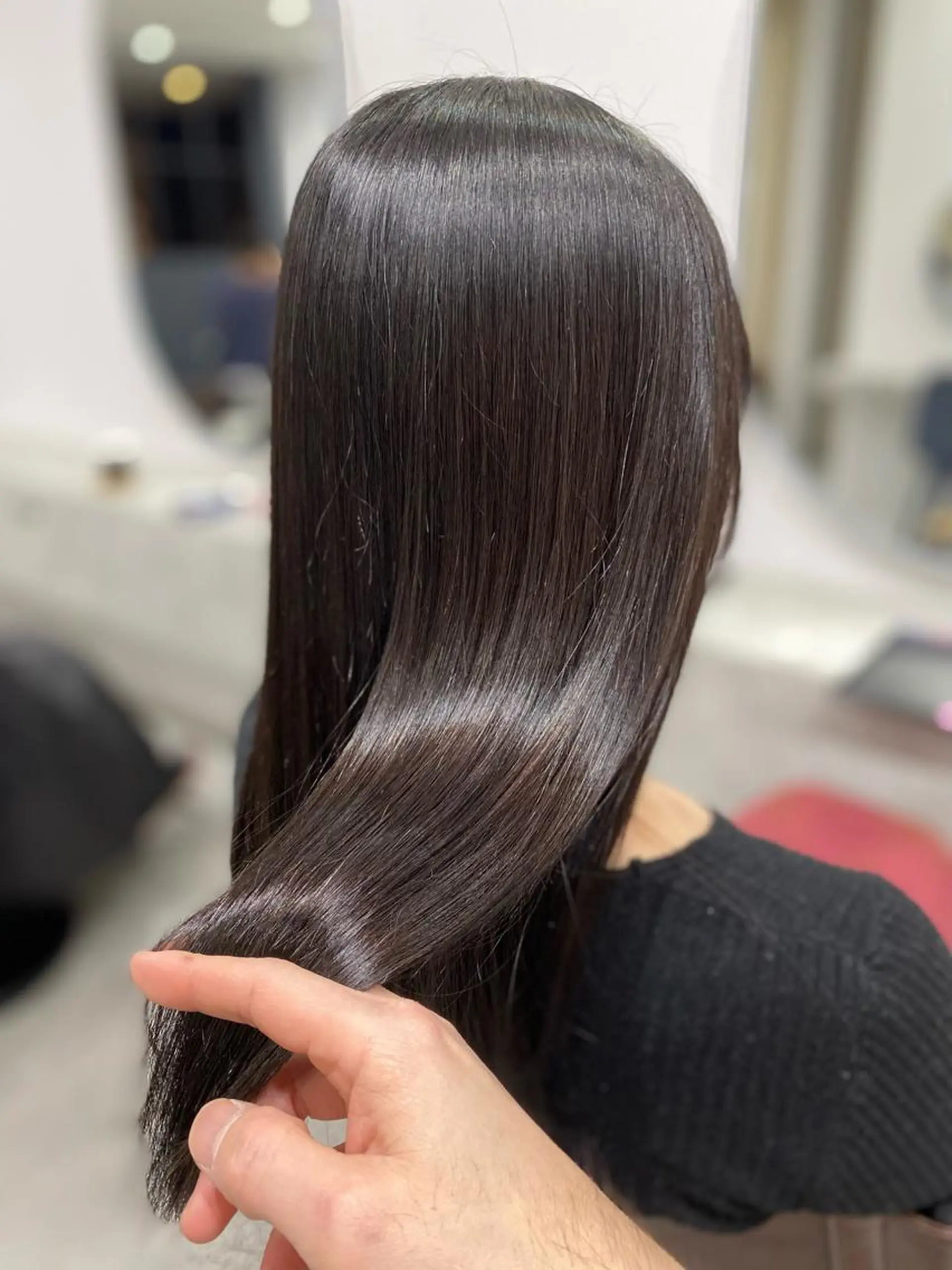 ロング 髪質改善 縮毛矯正 clan五反田所属・髪質改善、縮毛矯正 店長浅野太郎のヘアスタイル