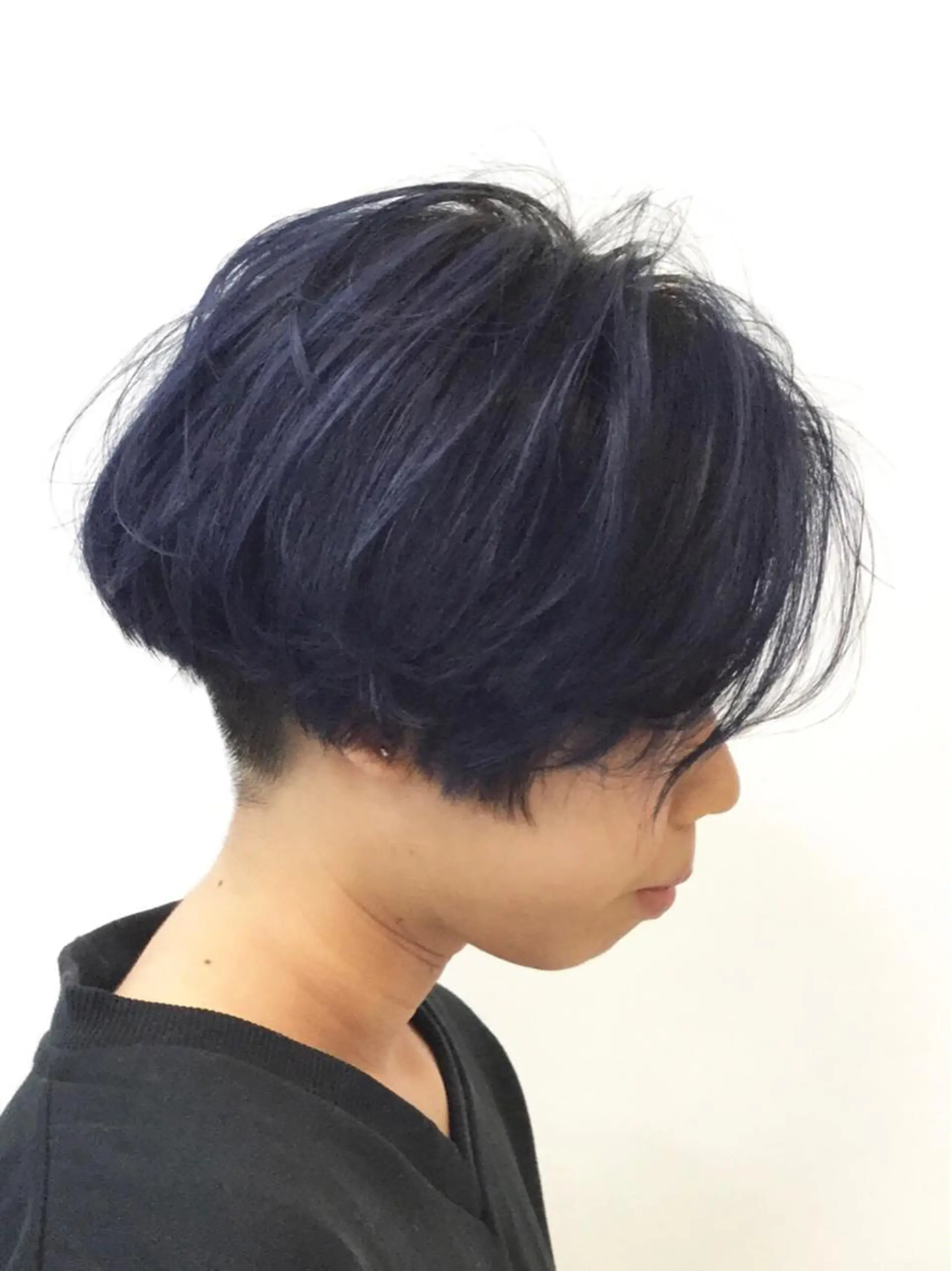 ショート カラー 髙橋 かすみのヘアスタイル