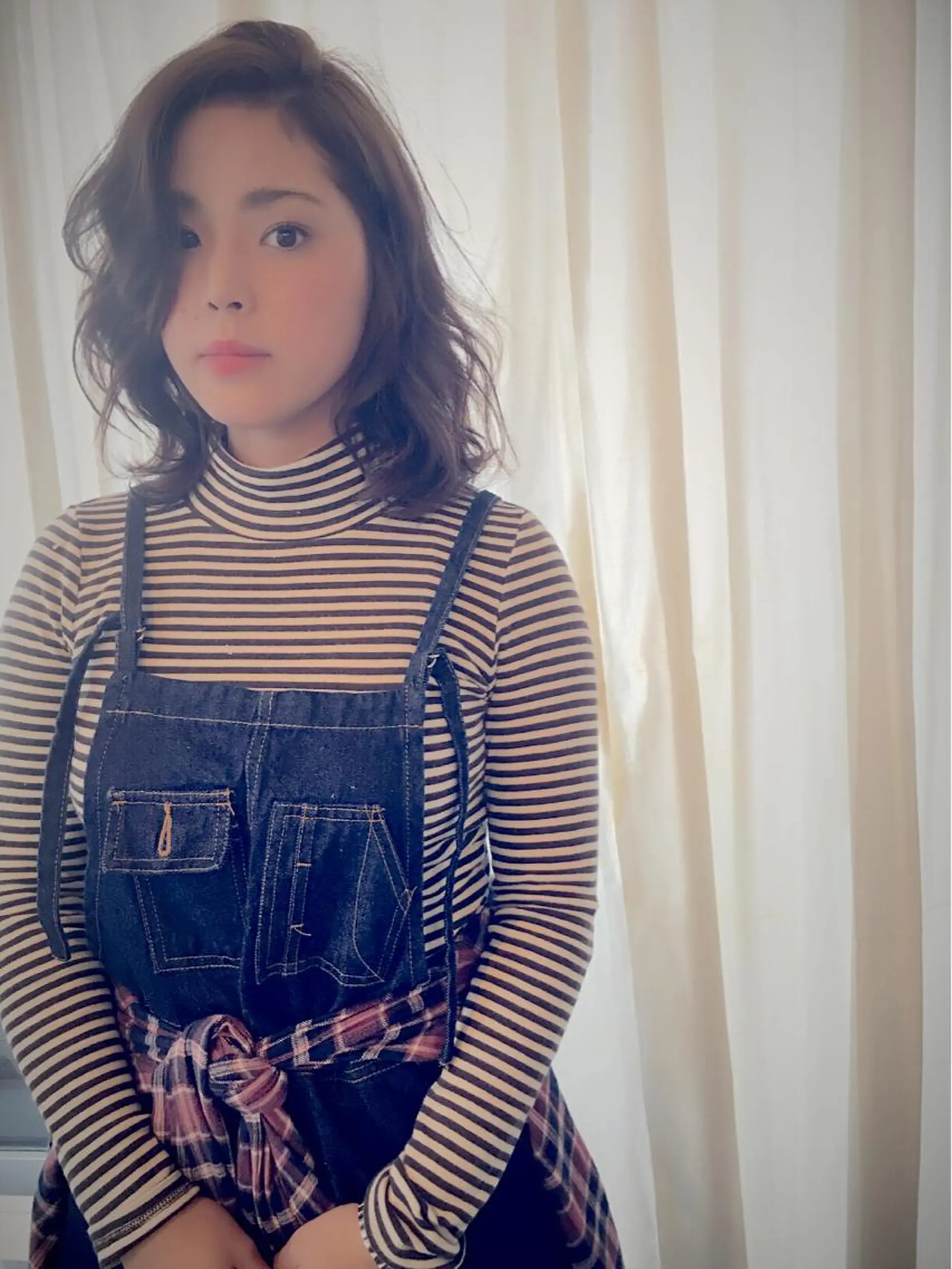 ミディアム 林 梓のヘアスタイル