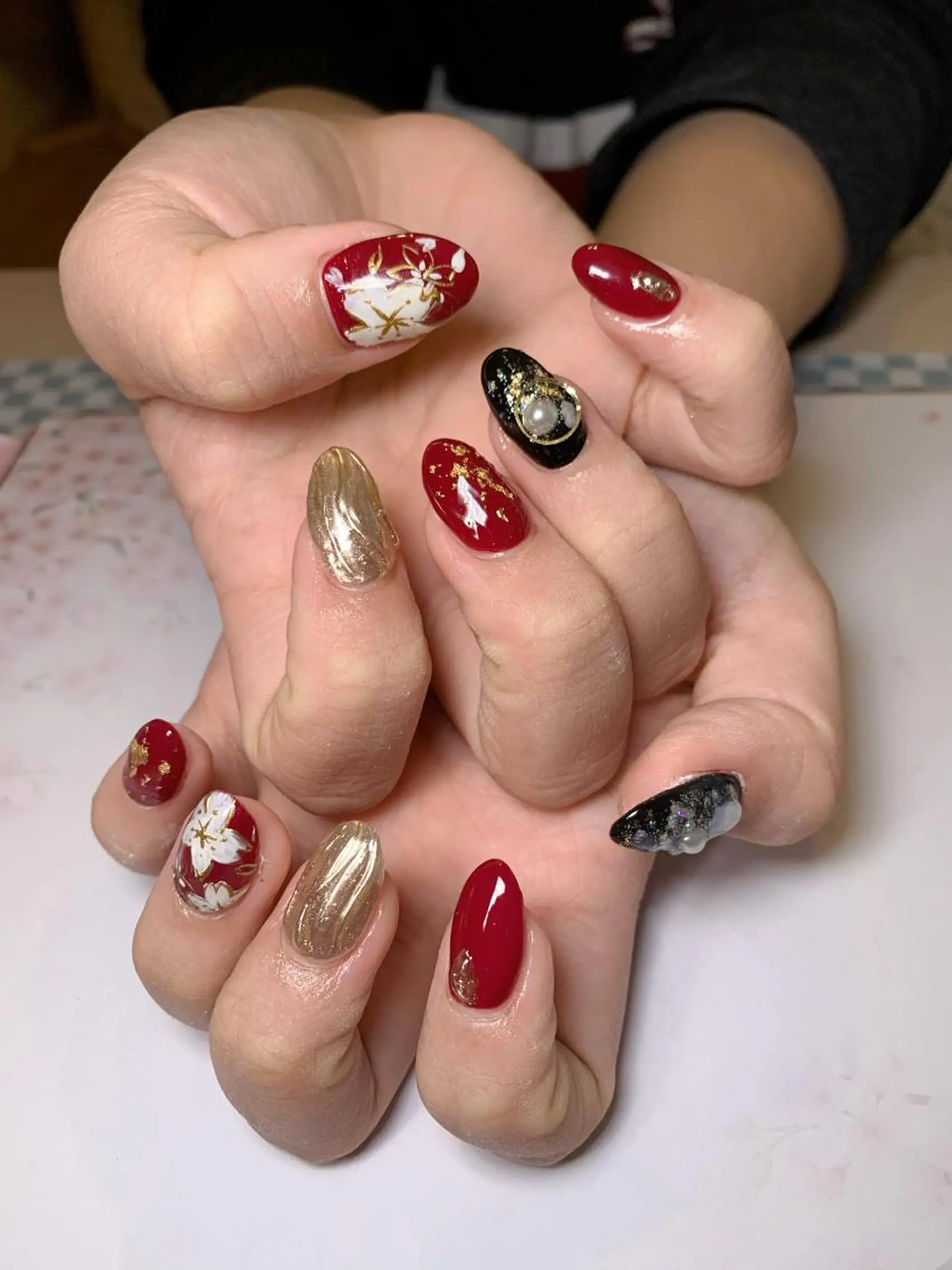 ネイル miu miuのネイルデザイン