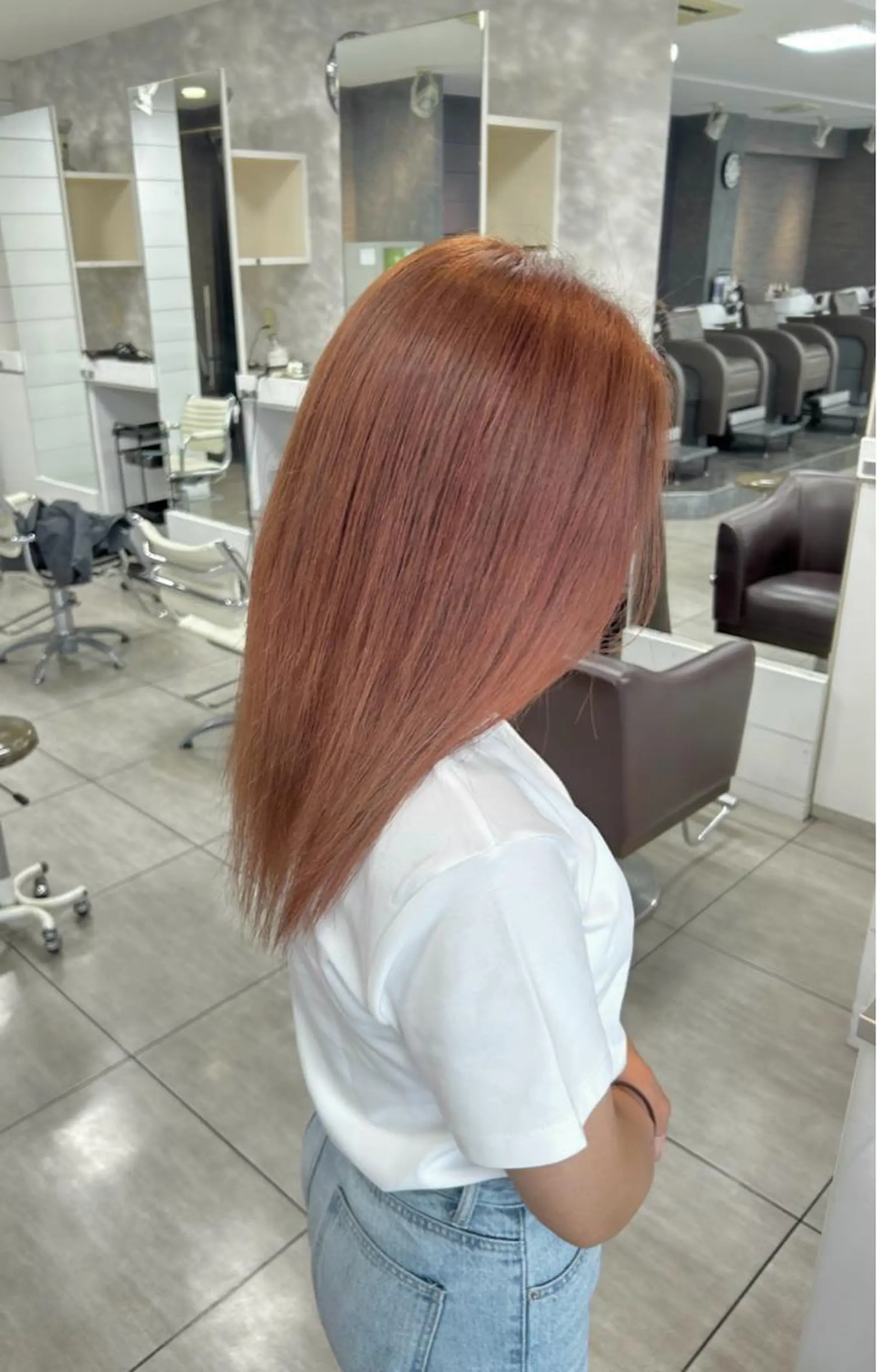 セミロング カット ヘアカラー 🫧艶髪カラー🫧 森本くるみのヘアスタイル