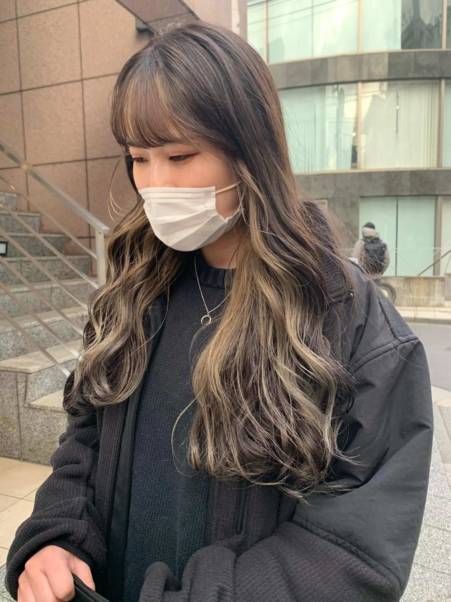 ロング カラー ネイル ヘアカラー トリートメント ハイトーンボブ 前田 表参道　グレージュのヘアスタイル