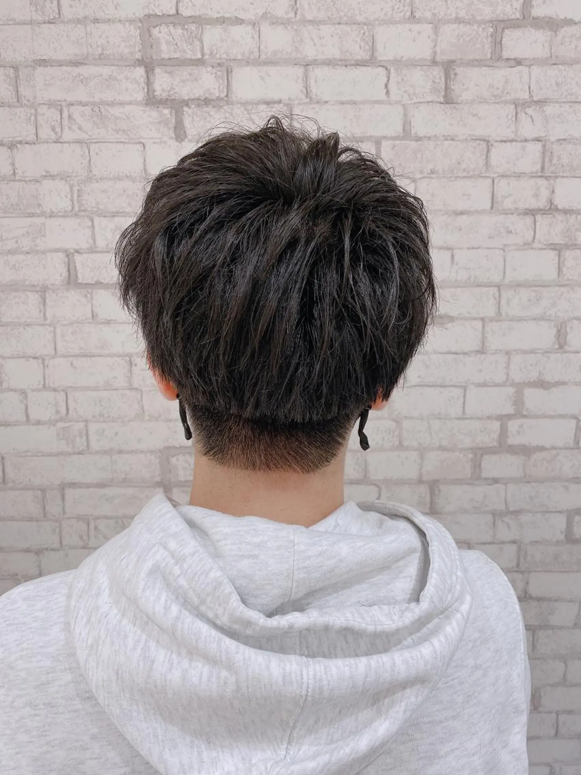 ショート ヘアアレンジ メンズ カット ブリーチなし艶カラー 東家のヘアスタイル