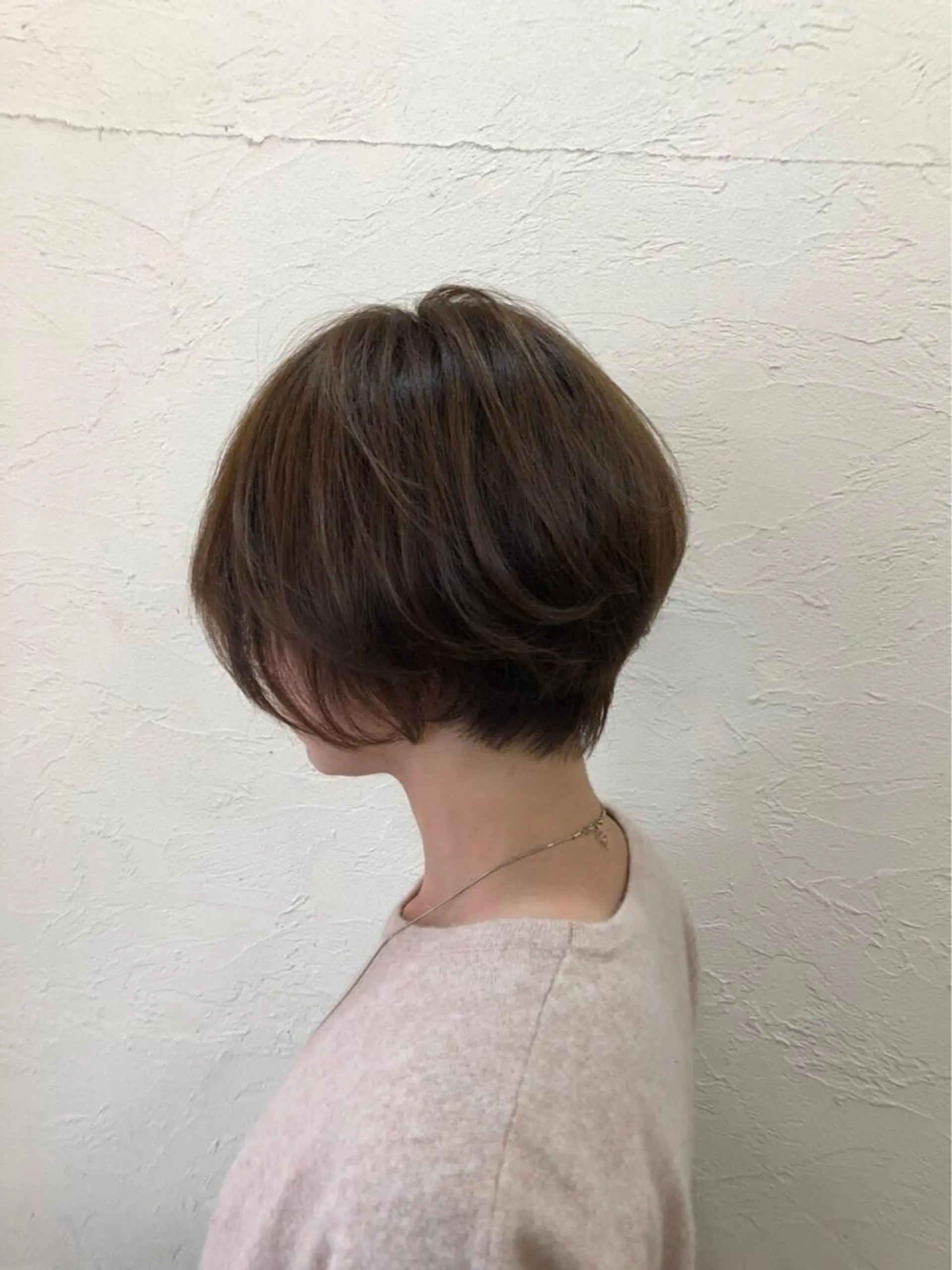 ショート カラー 出村谷 雄太のヘアスタイル