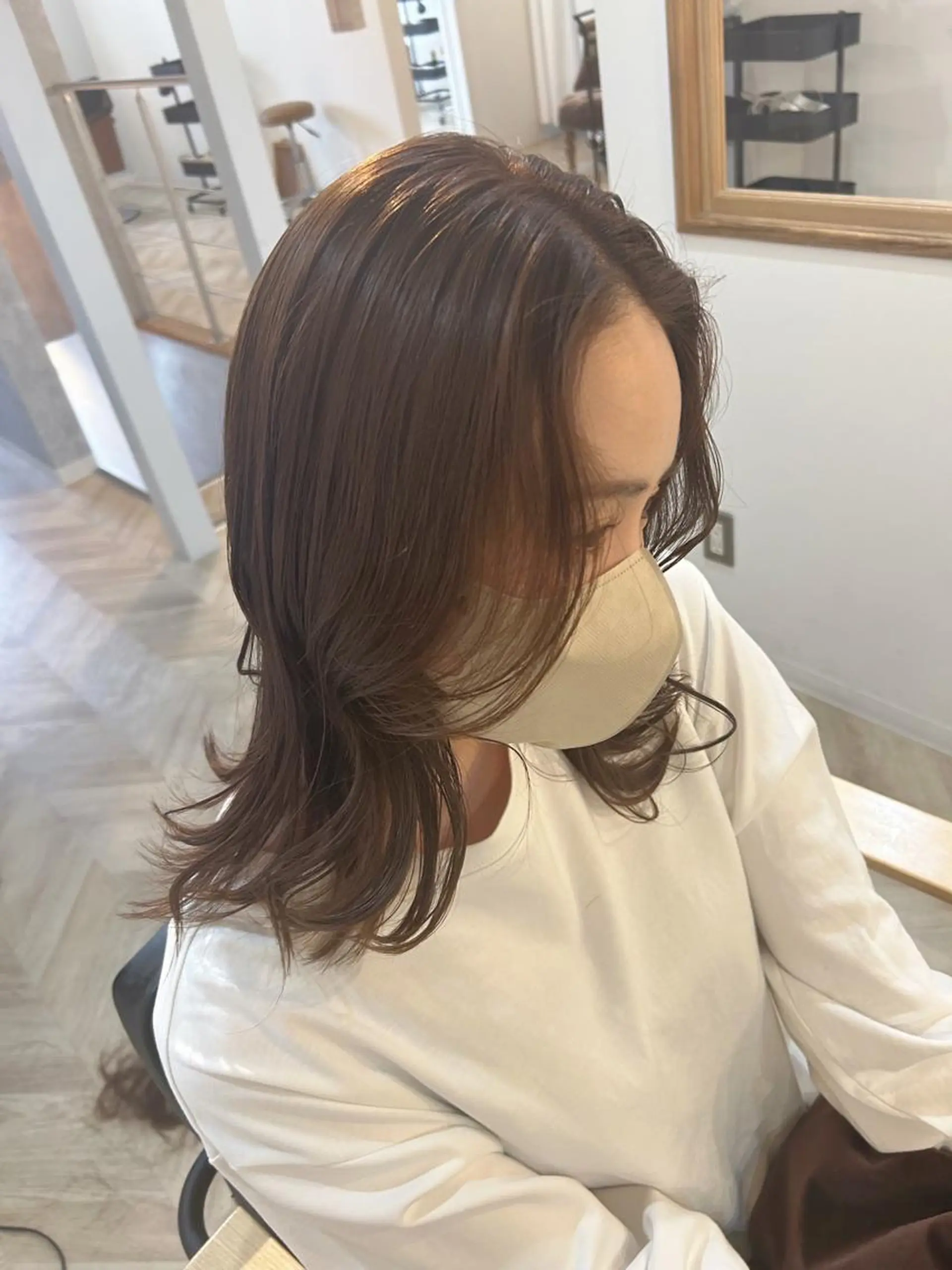 ミディアム カット ヘアカラー ayumi ／透明感カラーのヘアスタイル