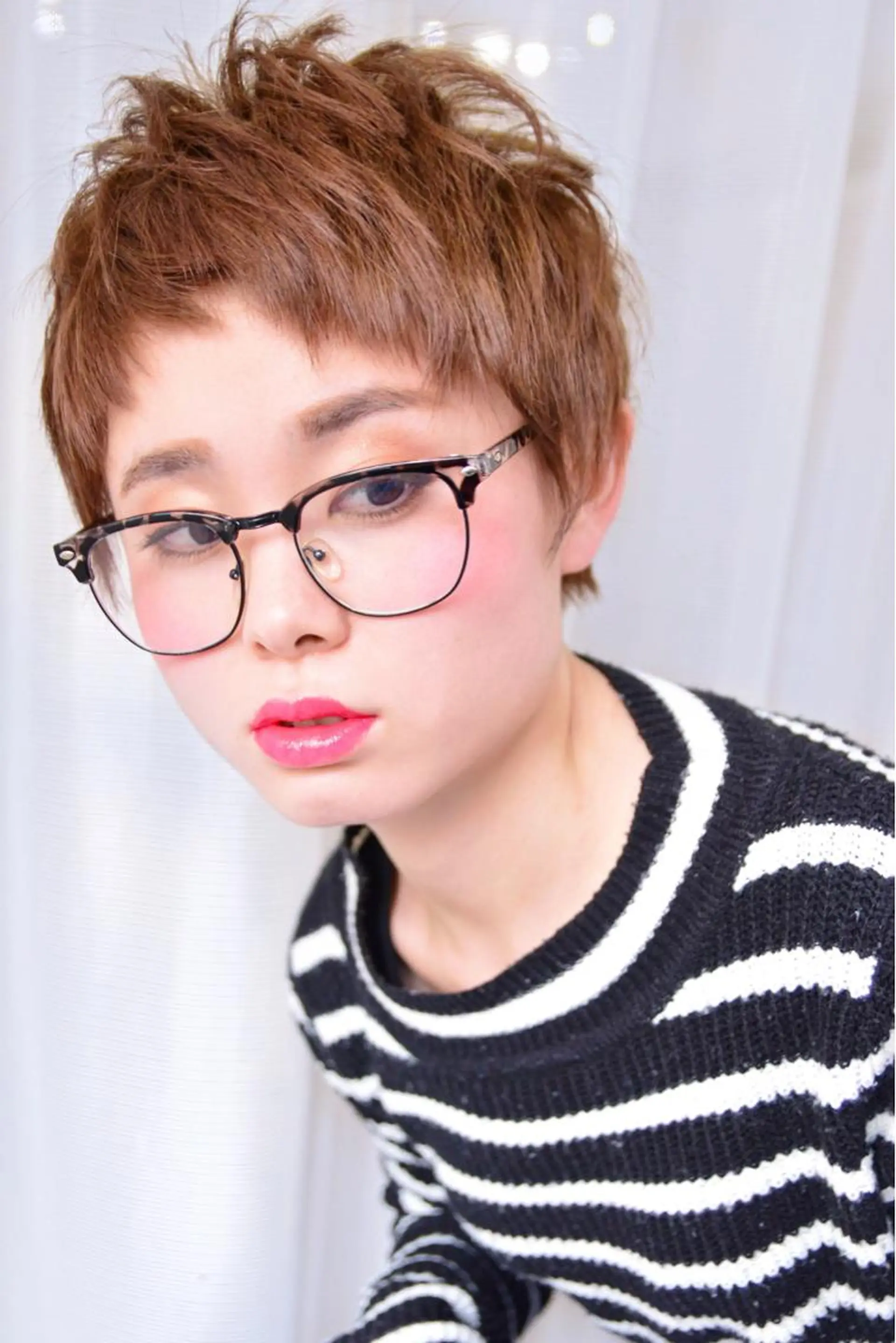 ショート カラー 花井 啓好のヘアスタイル
