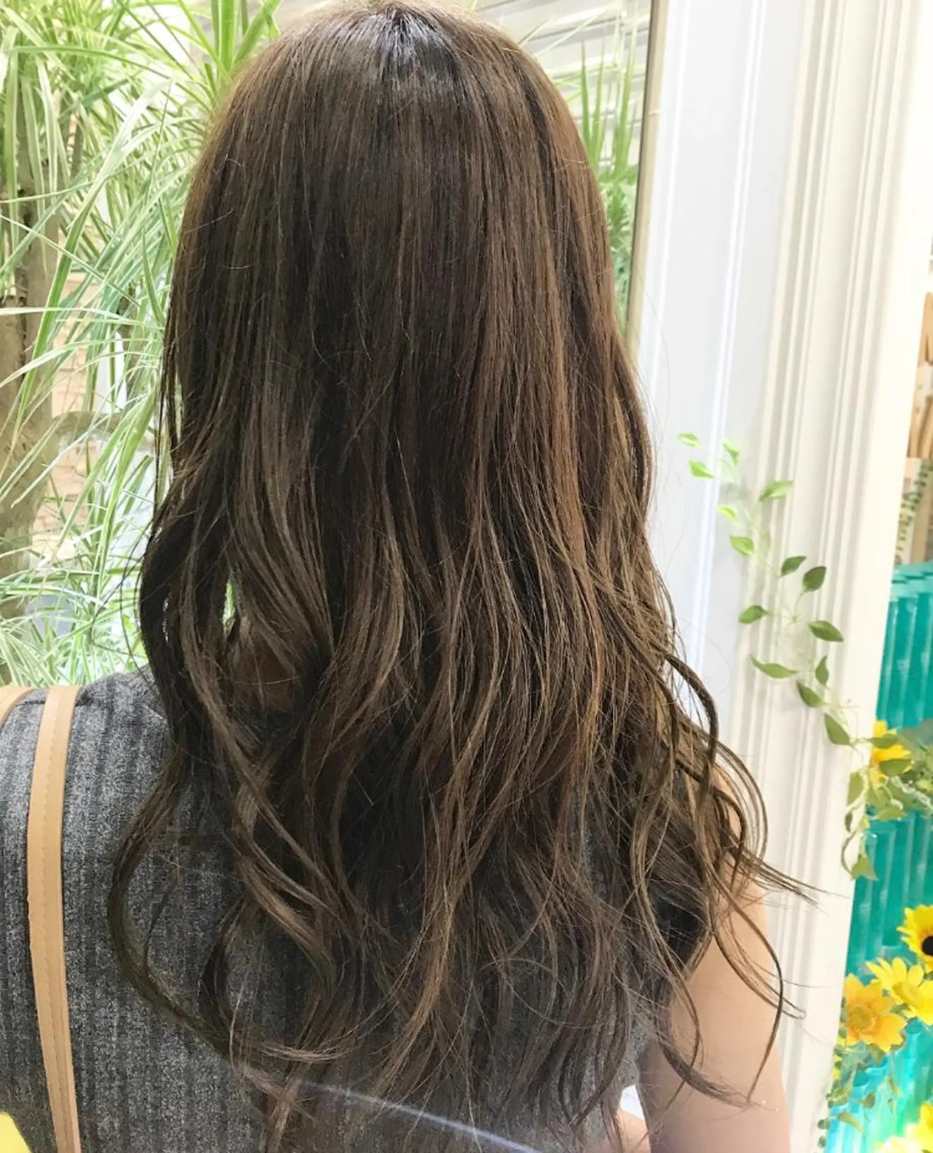 ロング midori osawaのヘアスタイル