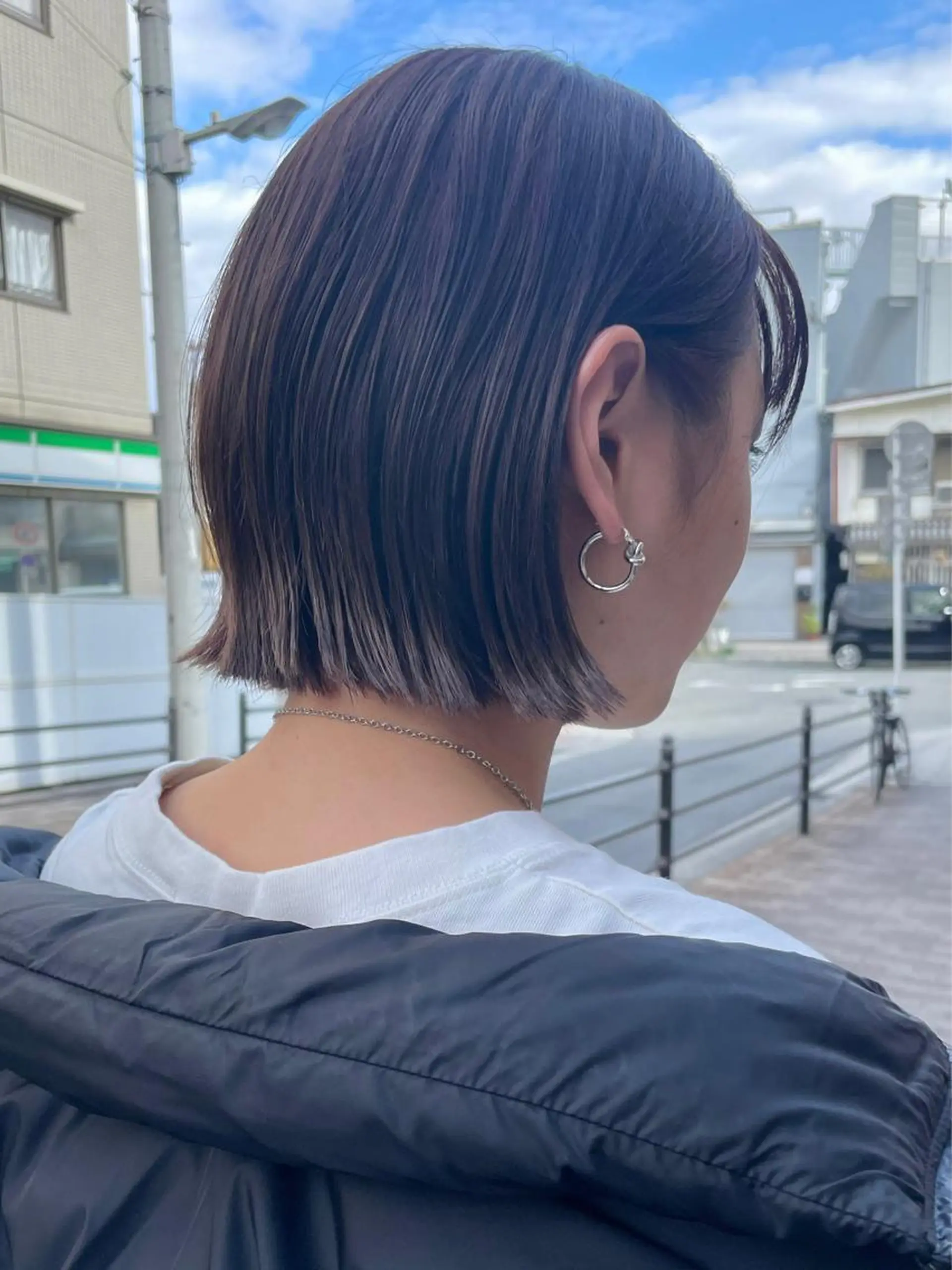 ショート 【aini天王寺】 𝐚𝐢𝐫𝐢✂︎のヘアスタイル