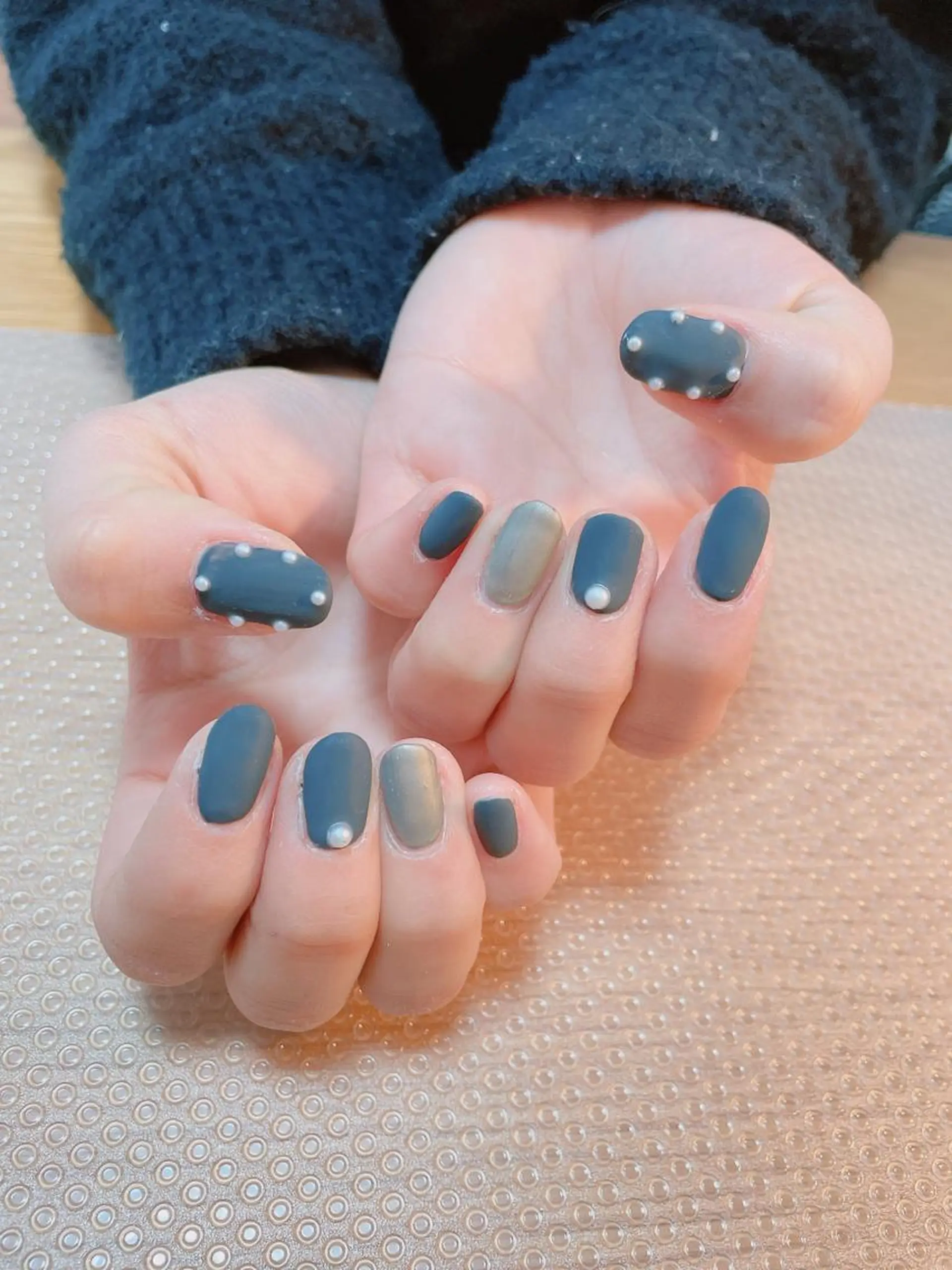 ネイル マットネイル ハンドネイル nakamoto yuukaのネイルデザイン