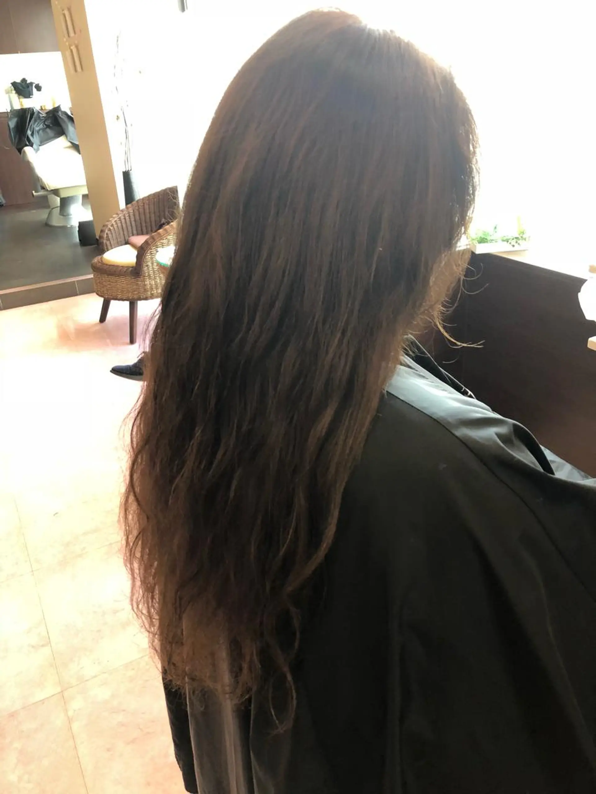 ロング アッシュ ヘアカラー やまぐち まりんのヘアスタイル