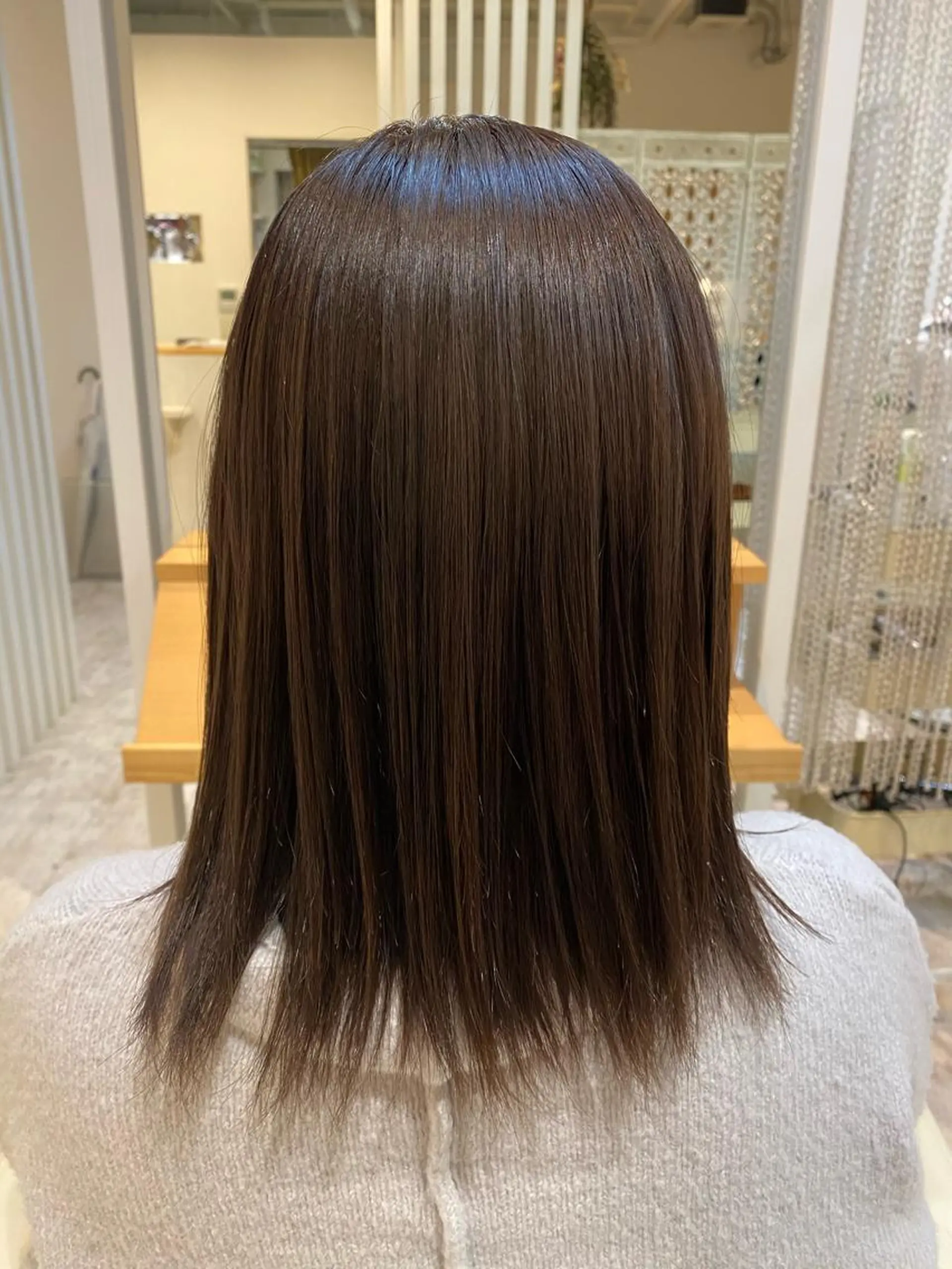 セミロング カラー Design Color🐰アユミのヘアスタイル