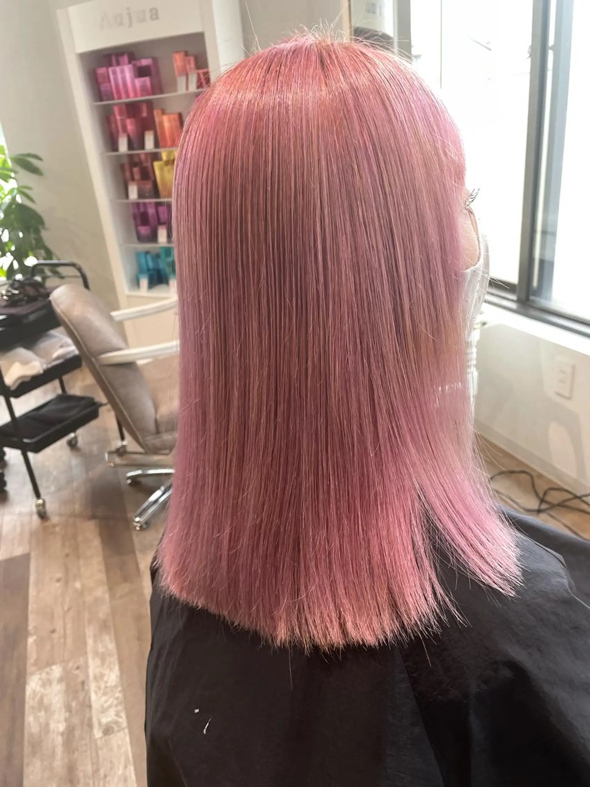 セミロング 皆巳 達郎のヘアスタイル