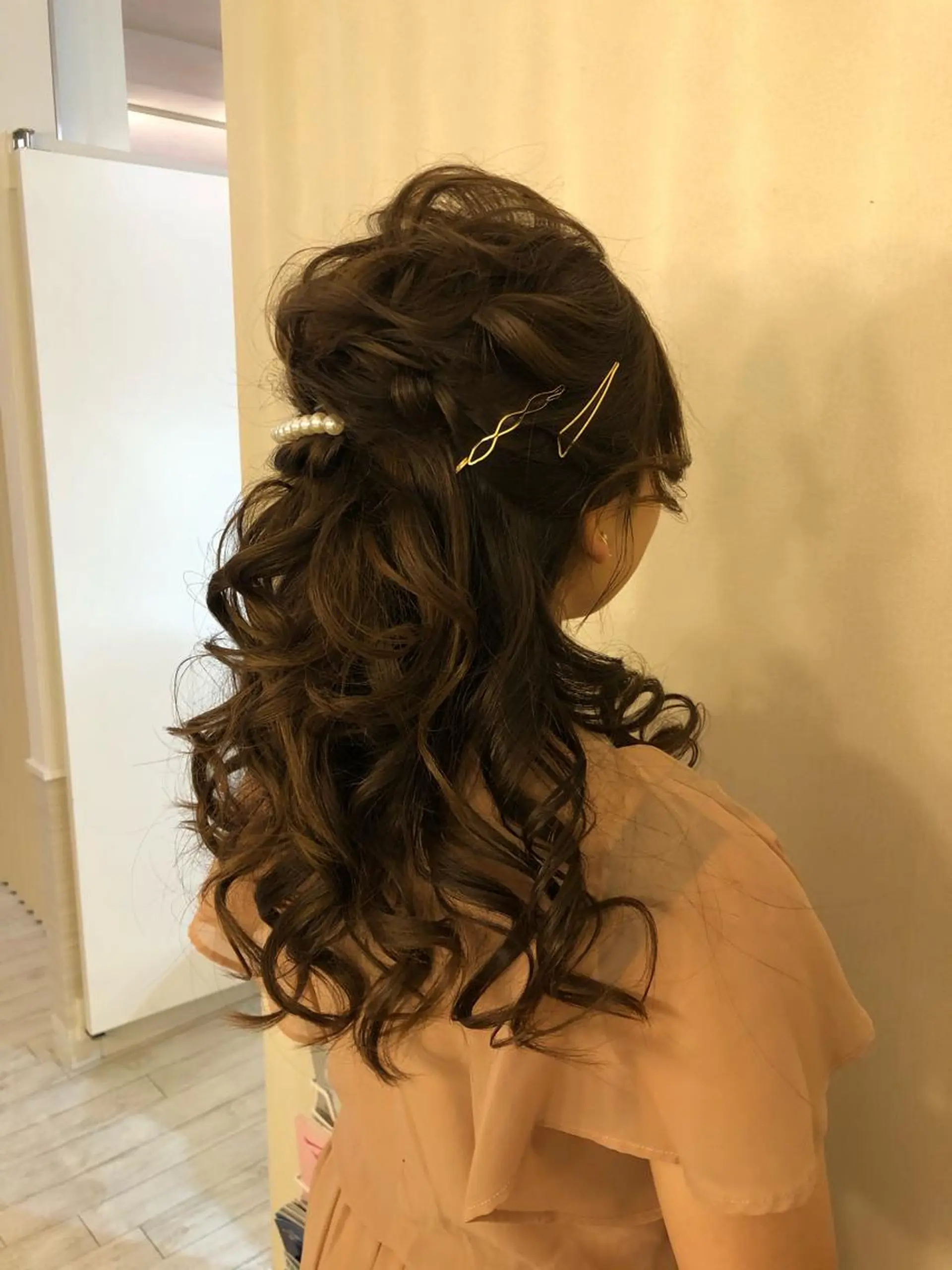 ヘアアレンジ ハーフアップ 結婚式・ブライダル Belleeyes_ kubotaのマツエク・マツパデザイン