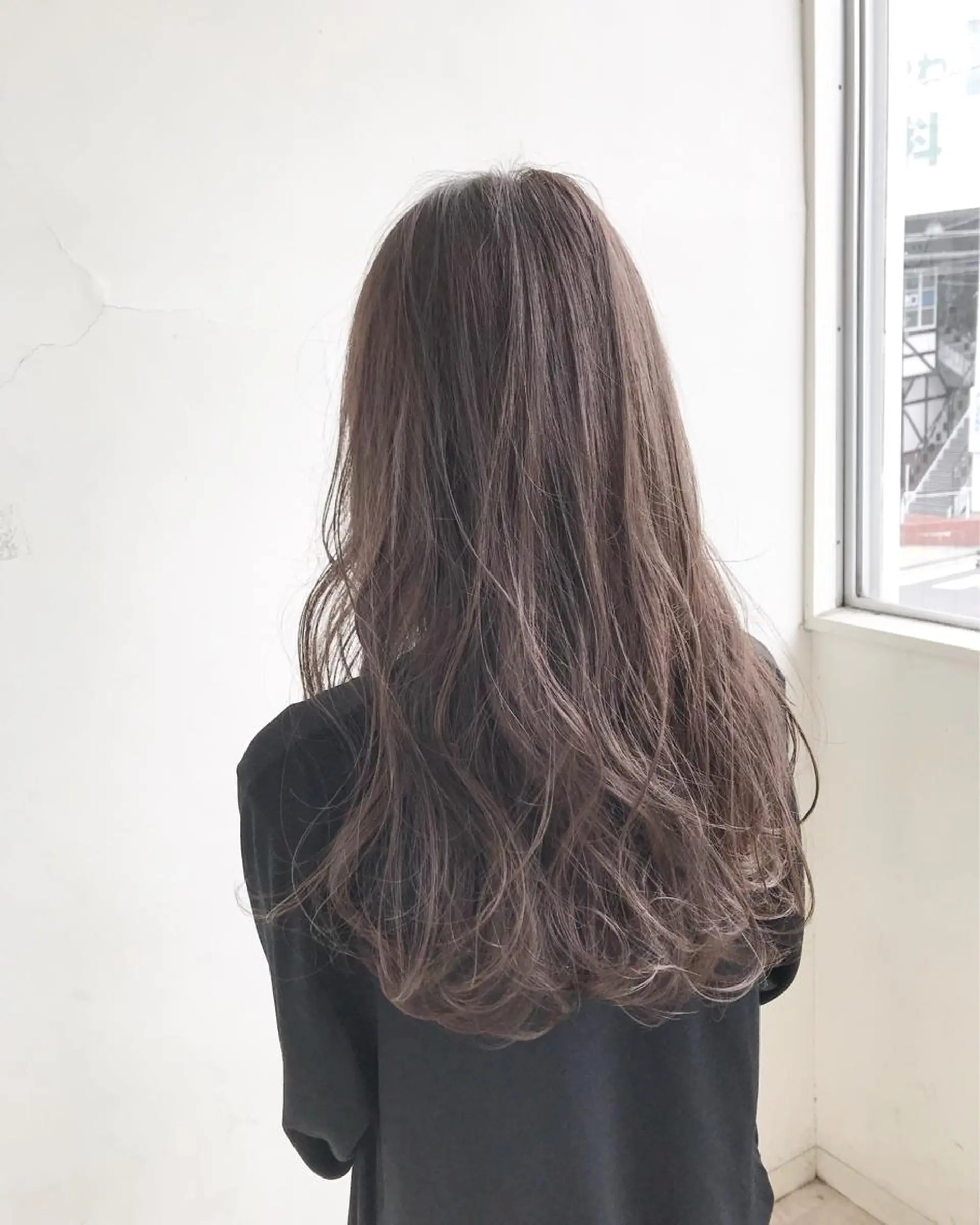 ロング カラー ヘアアレンジ ショコラグレージュ グレージュ 🟦メンズパーマ🟦 横浜駅｜小上馬淳司のヘアスタイル