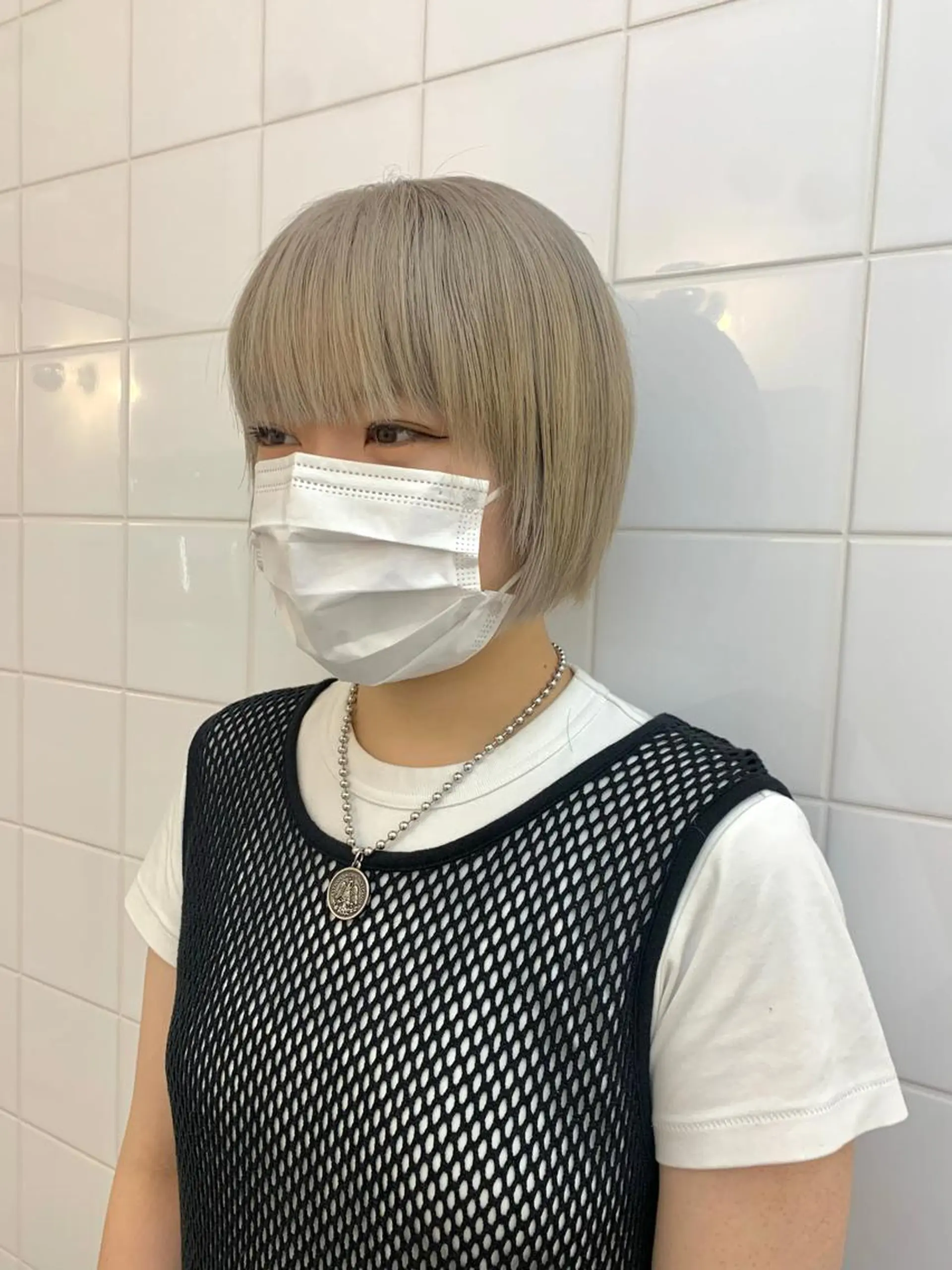 ショート ヘアアレンジ 🧨ブリーチー×ボブ レイヤー💎じゅえるのヘアスタイル