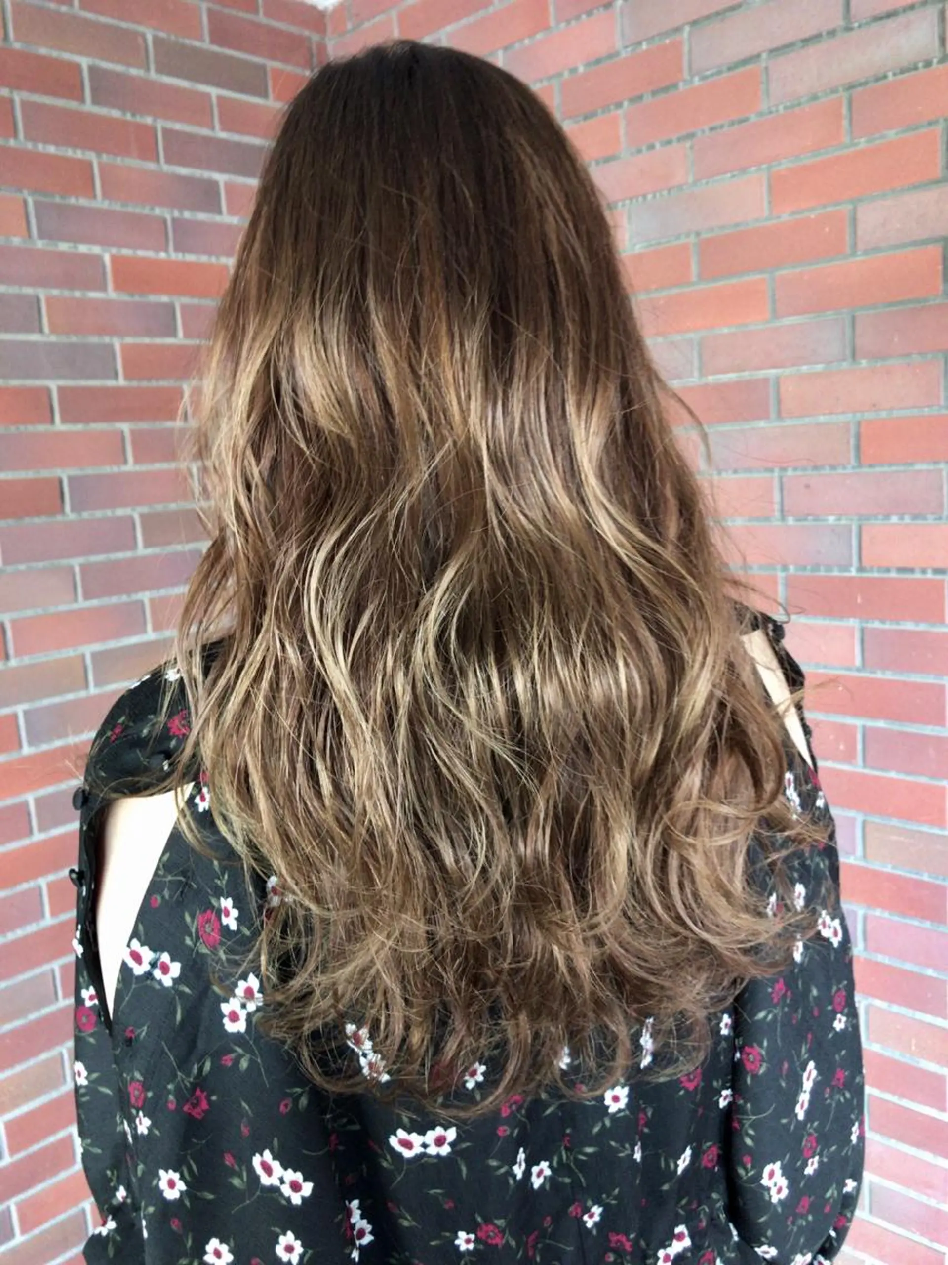 ロング カラー ハイライトカラー ハイライト レイヤーカット匠 イソザキノリユキのヘアスタイル