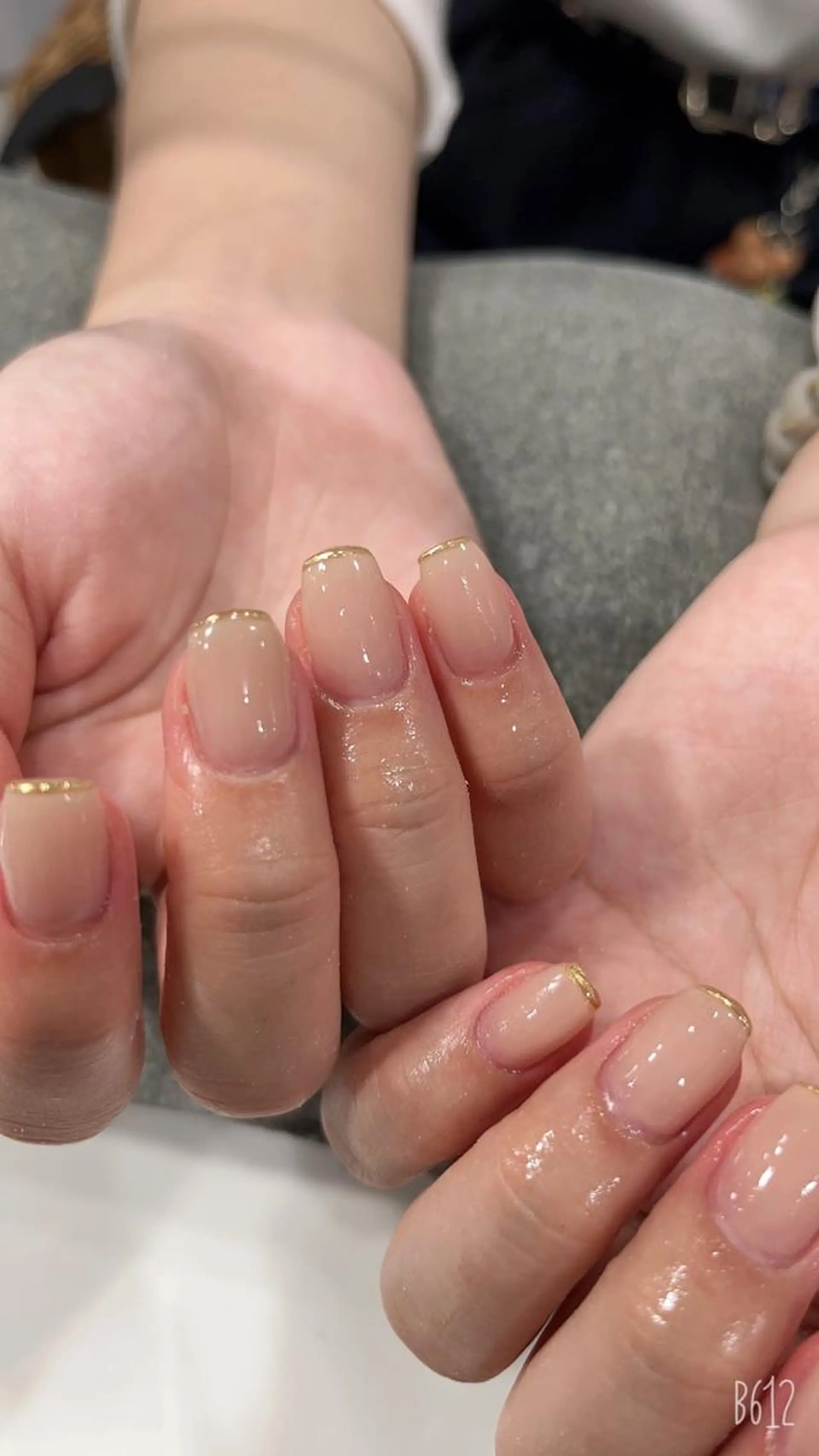 ネイル ゴールド ミラーネイル 鶴橋wooone nail.rieのネイルデザイン