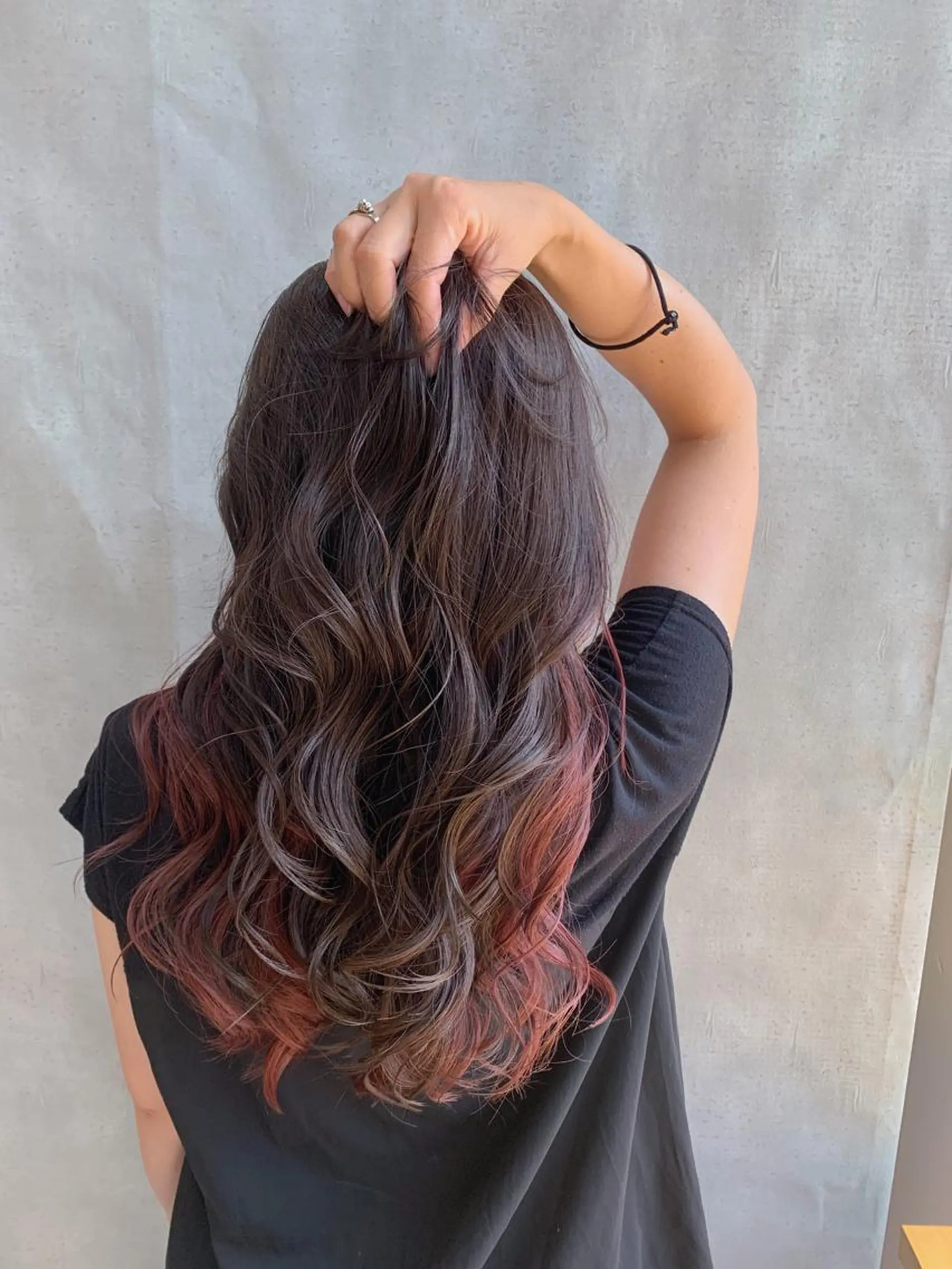 ロング カラー 鈴木 悠平のヘアスタイル