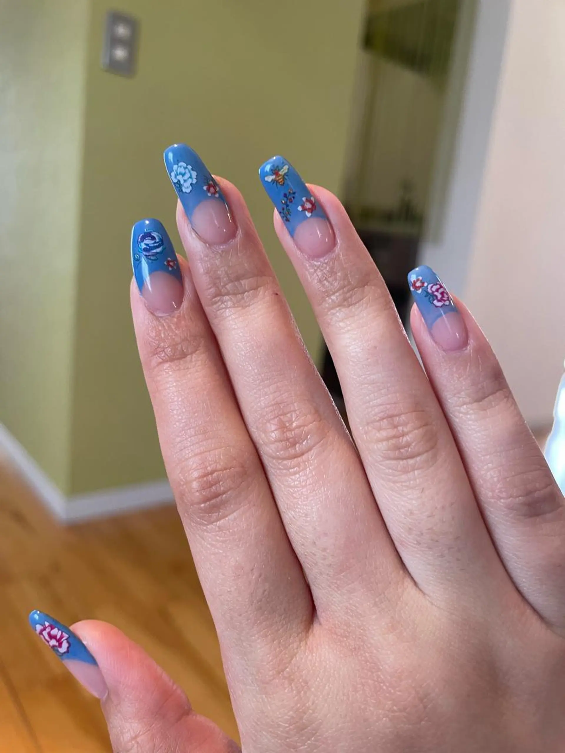 ネイル ハンドネイル Nail ヌシん家 AKANEのネイルデザイン