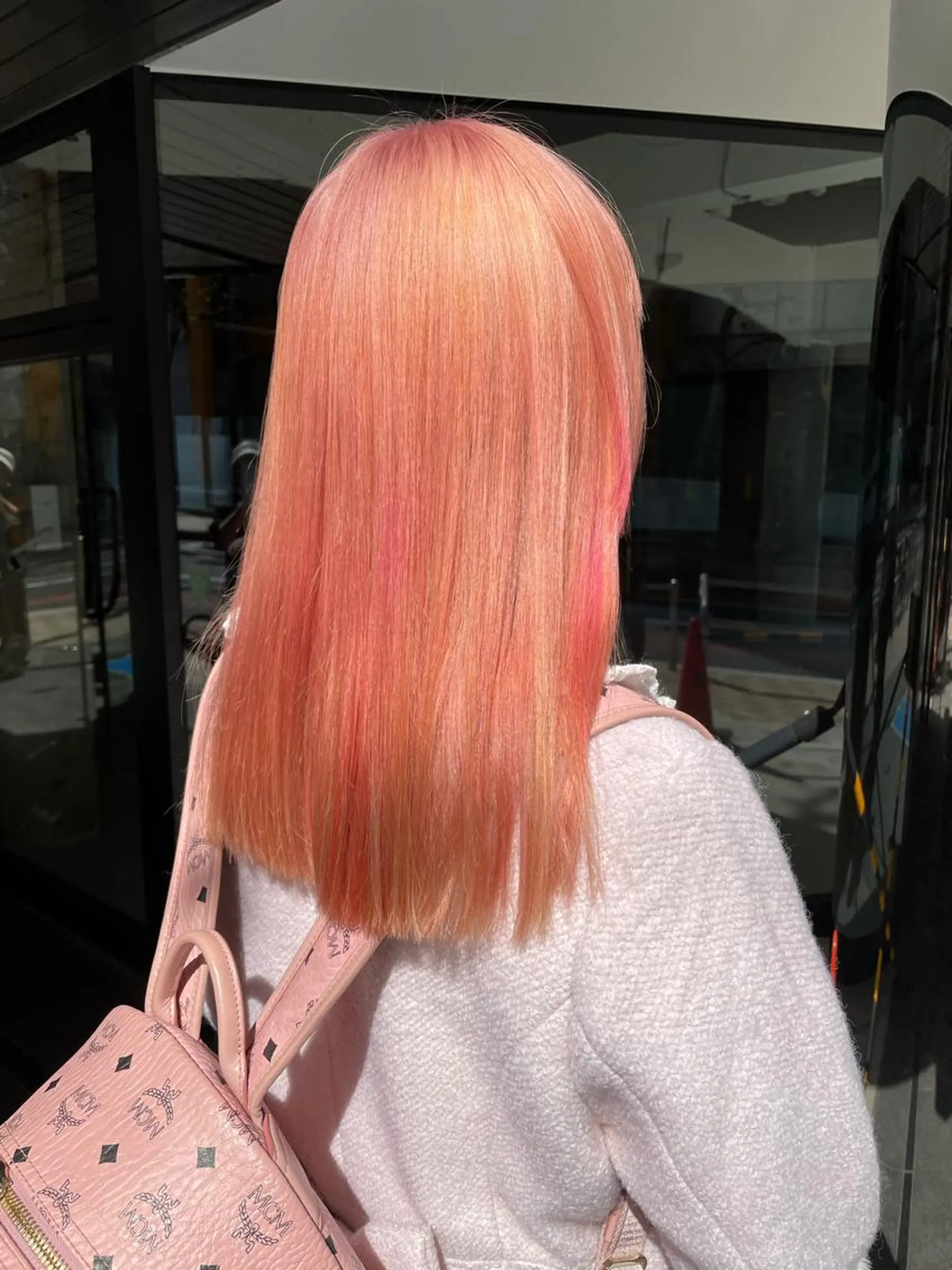 セミロング ヘアカラー トリートメント レイヤー/ハッシュ 渋谷/サッタのヘアスタイル