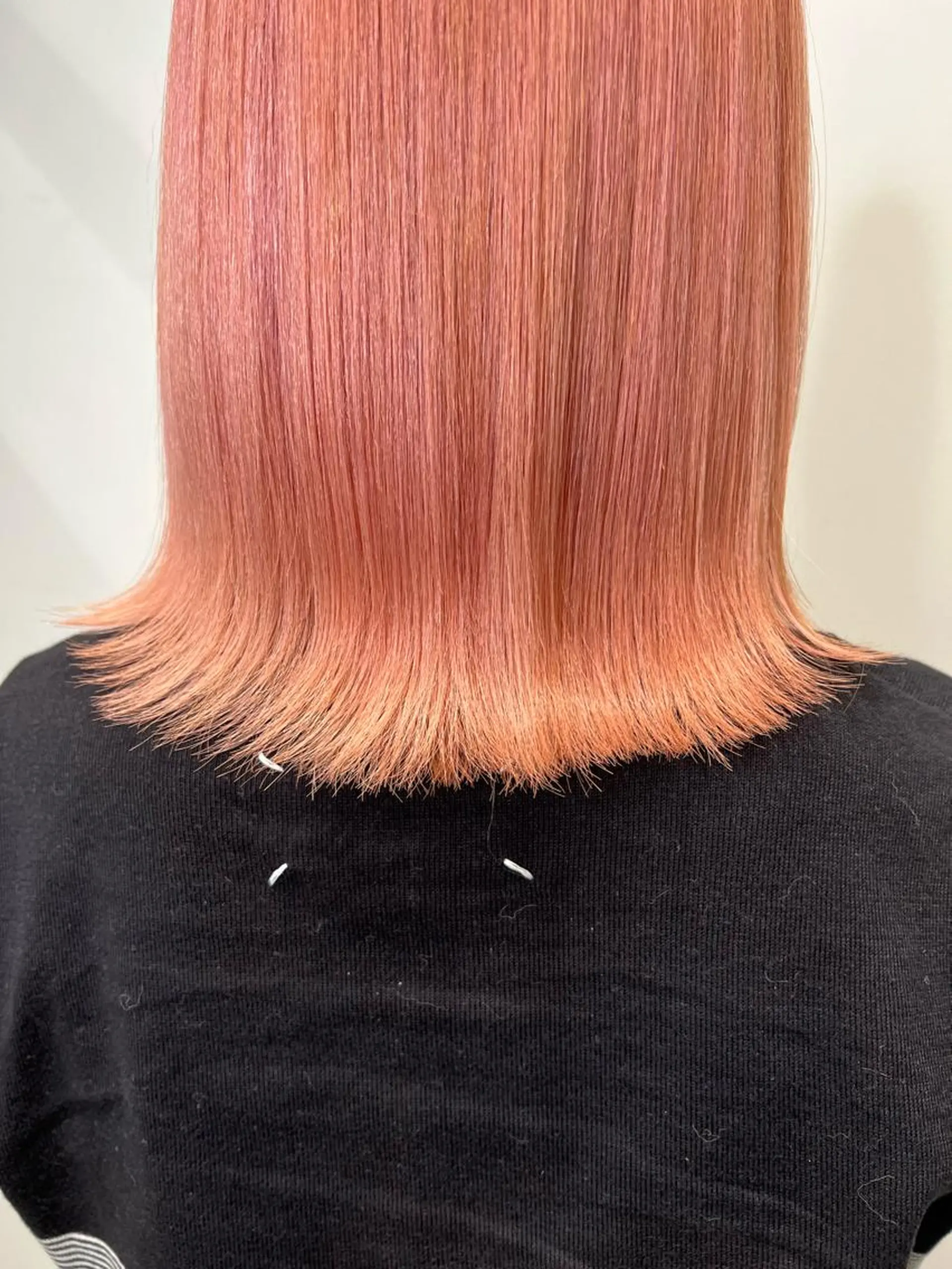 ミディアム 抜きっぱなしブロンド /ハイトーン/カナタのヘアスタイル