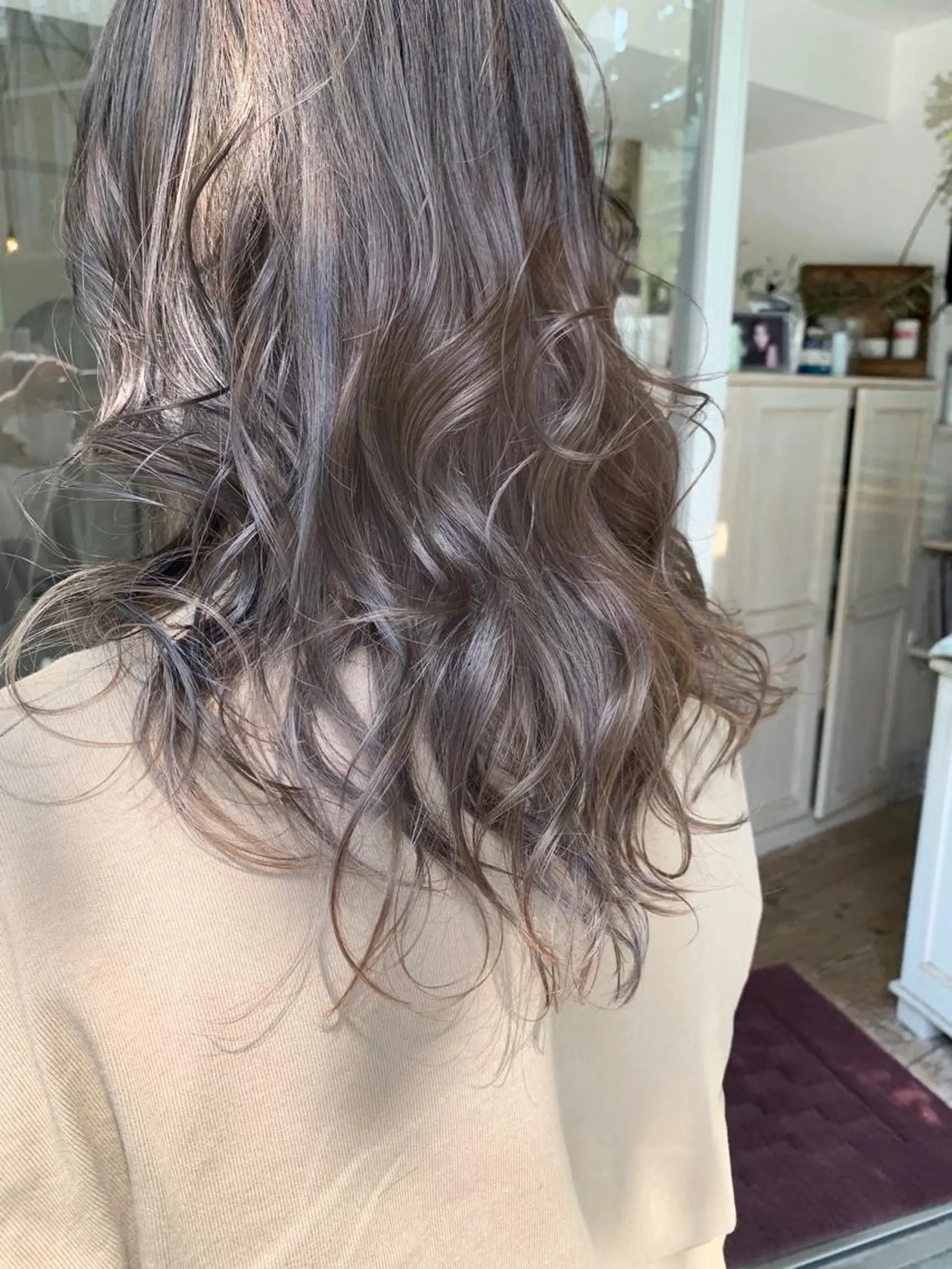 ロング カラー fio マナミのヘアスタイル