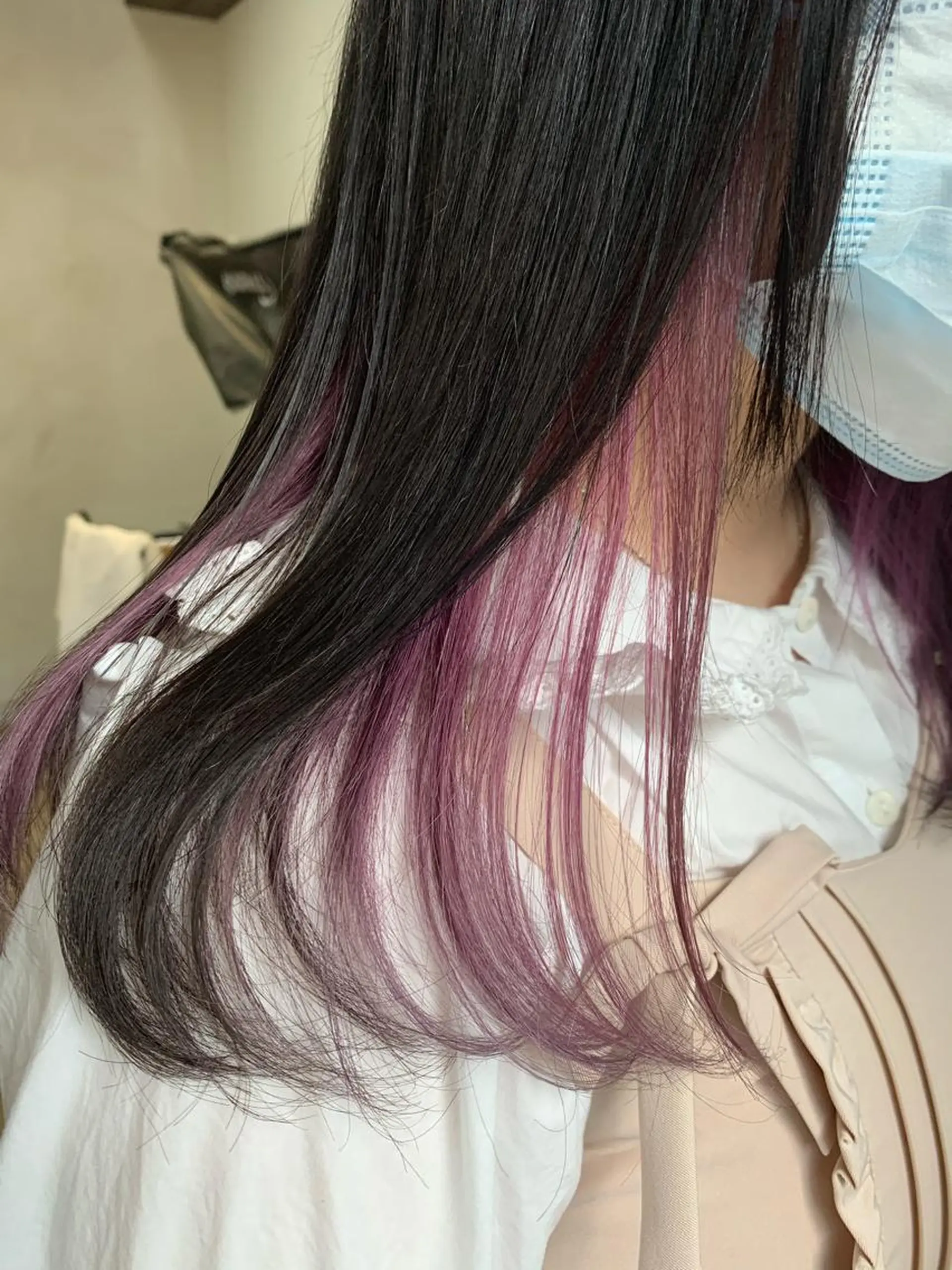 セミロング カラー インナーカラー ピンクカラー ヘアカラー トリートメント トリートメント /カラー/NAOKIのヘアスタイル